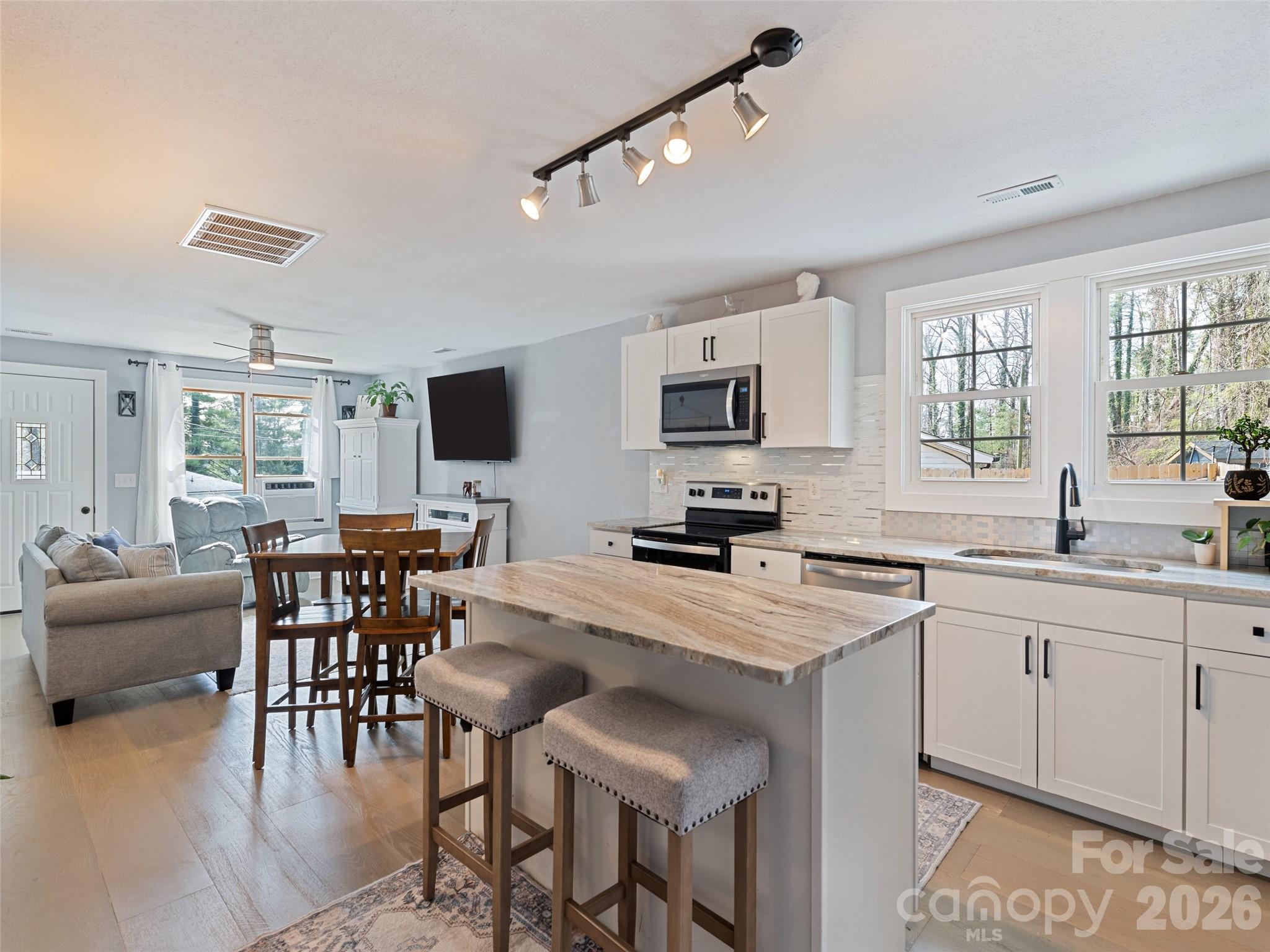 Hebron Terrace - Residential