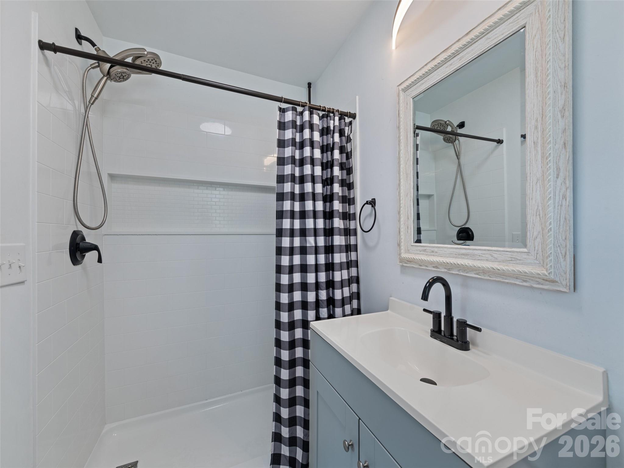 Hebron Terrace - Residential