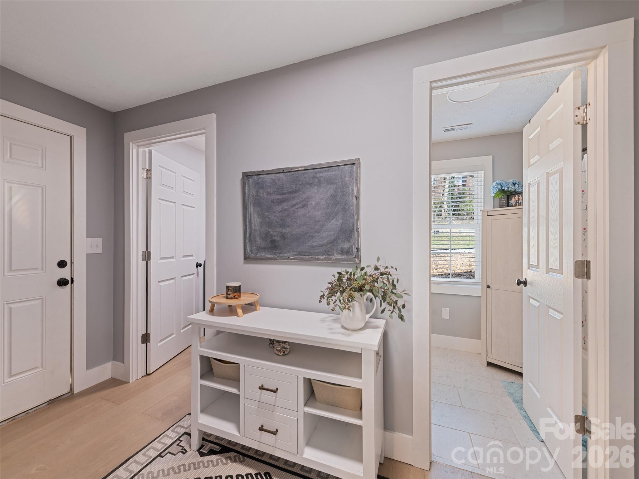 Hebron Terrace - Residential