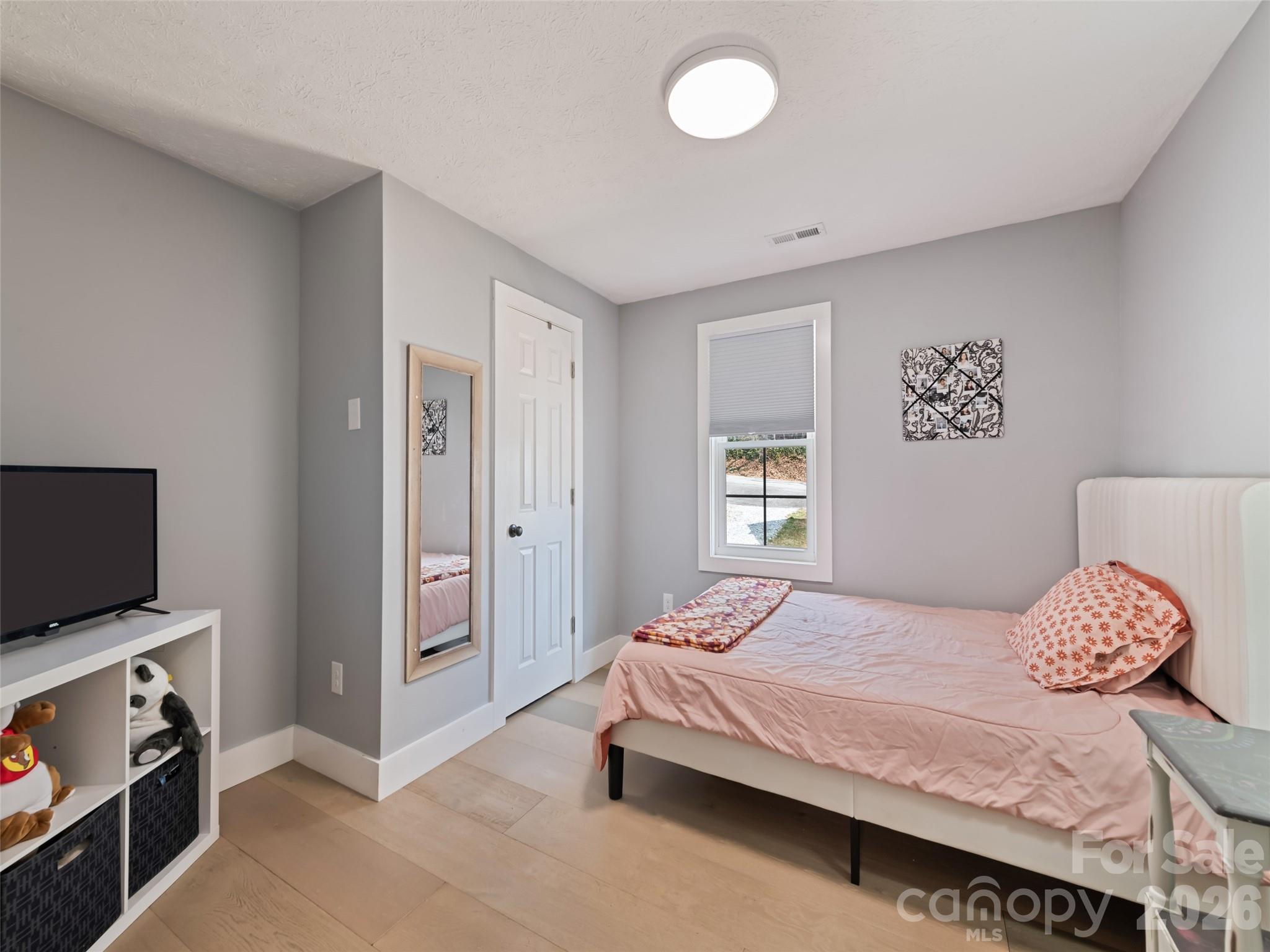 Hebron Terrace - Residential