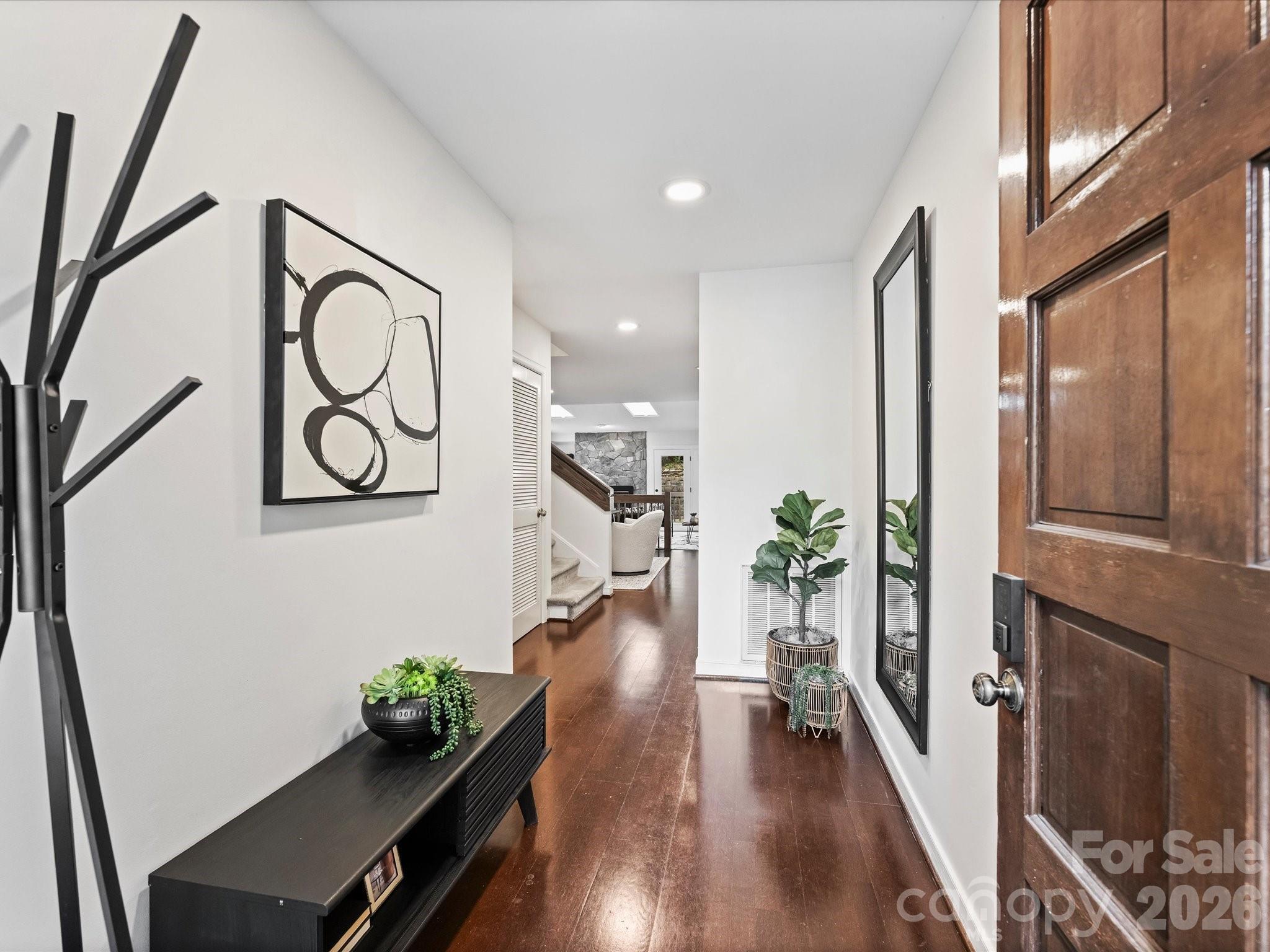 Sharon View Place - Residential