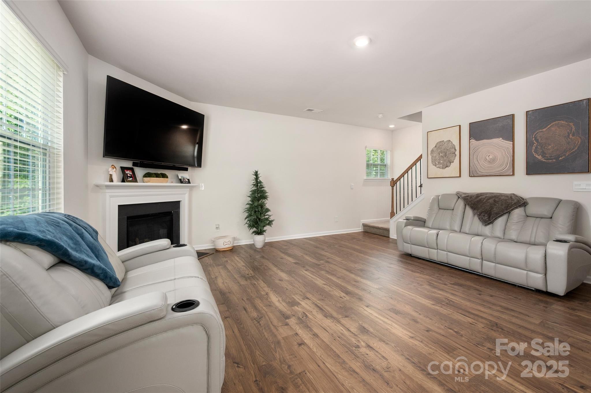 Azalea Ridge - Residential