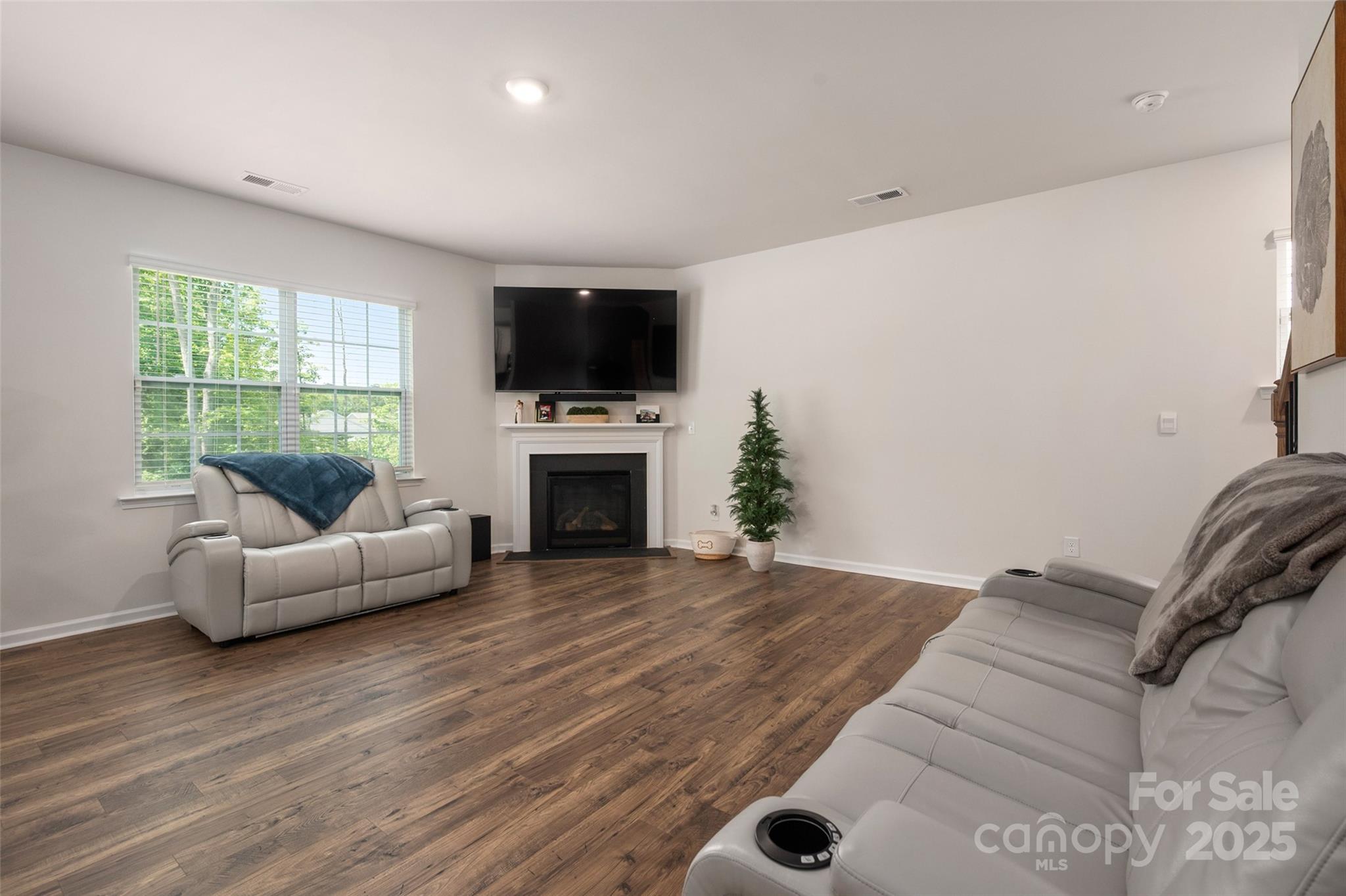 Azalea Ridge - Residential