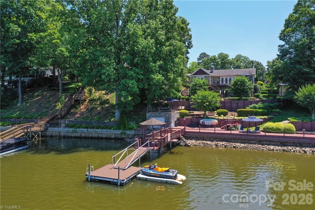 1332 Lake Drive 9 None