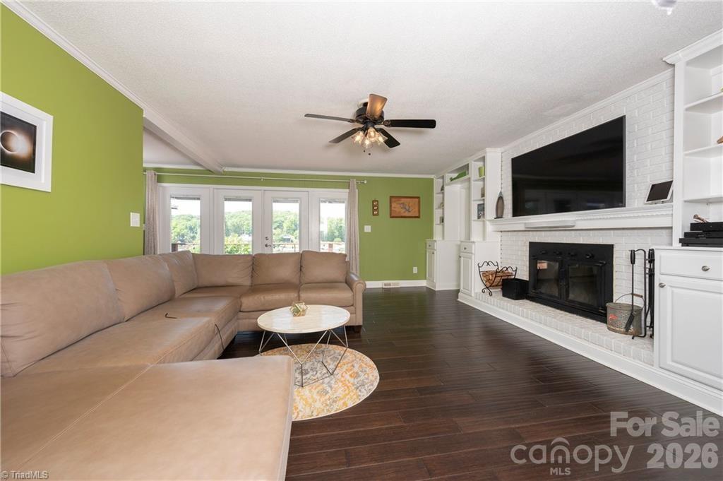 High Rock Lake - Residential