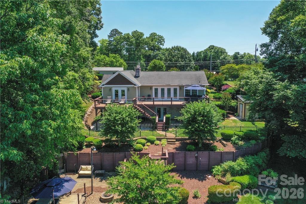 1332 Lake Drive 9 None