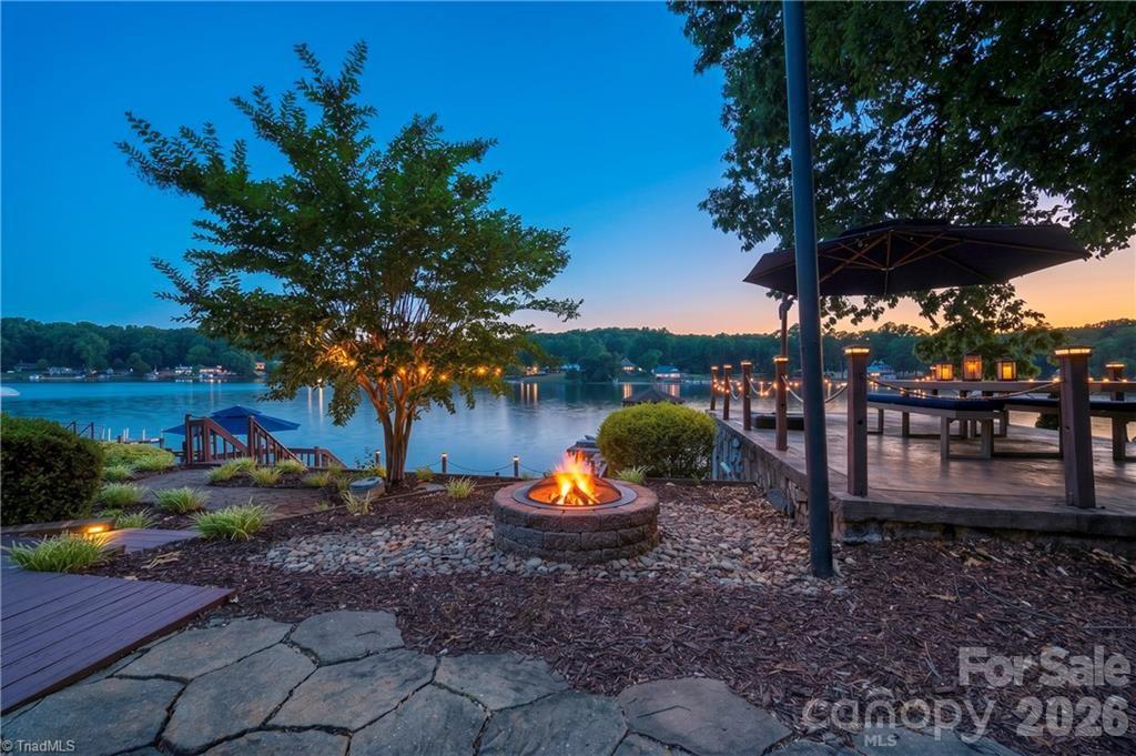 High Rock Lake - Residential