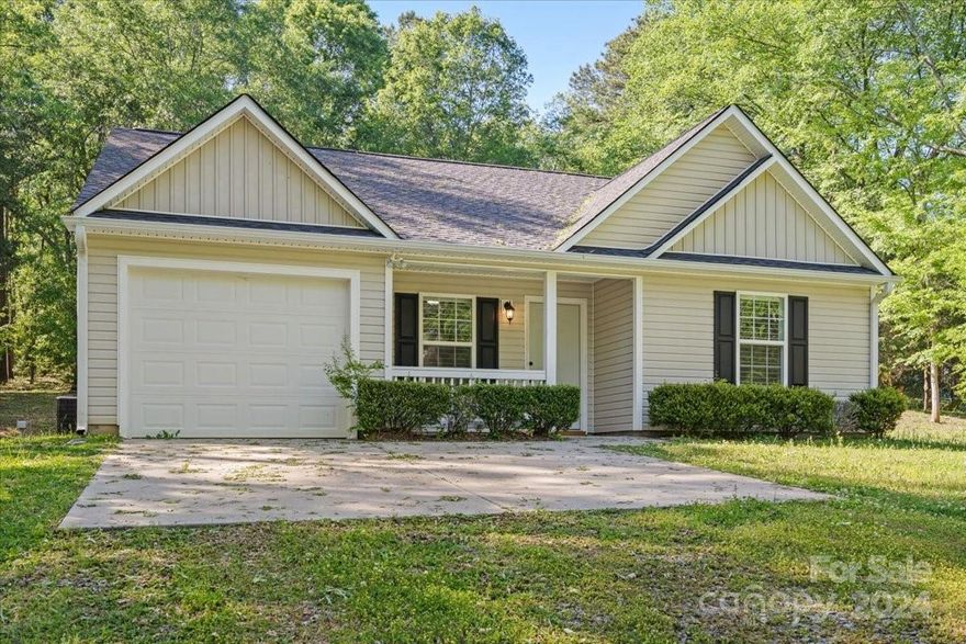 Welcome to this Charming ranch home located on a private street and situated on just over 1 acre to make your own. Minutes away from shopping, dining, Downtown Rock Hill and Cherry Park.  One owner home with a great open floor plan and open kitchen with plenty of natural sunlight coming through the beautiful plantation shutters. Single car garage with ample driveway parking and privacy. Schedule your showing today and make this home yours!