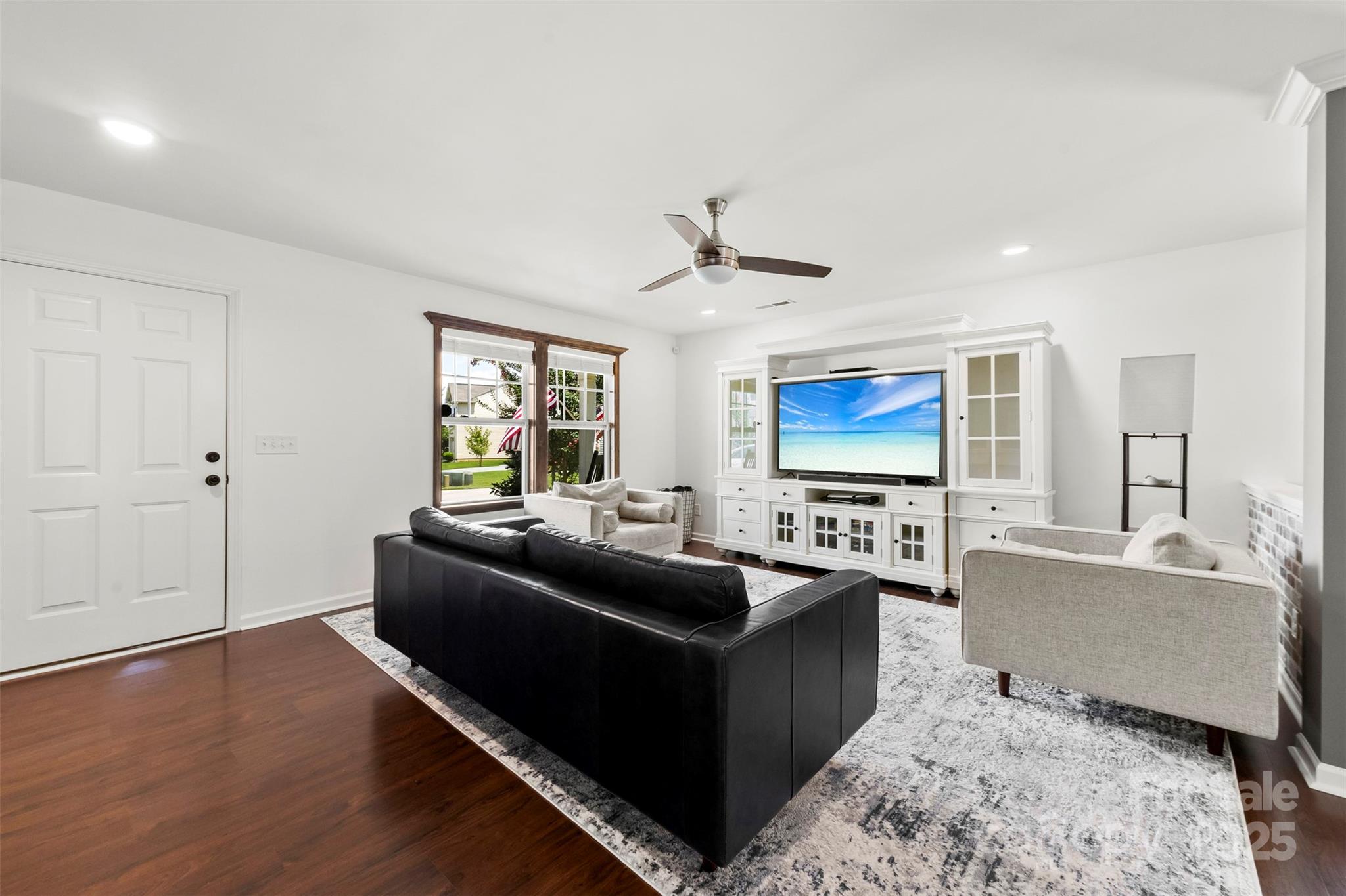 819 Spencer Lane