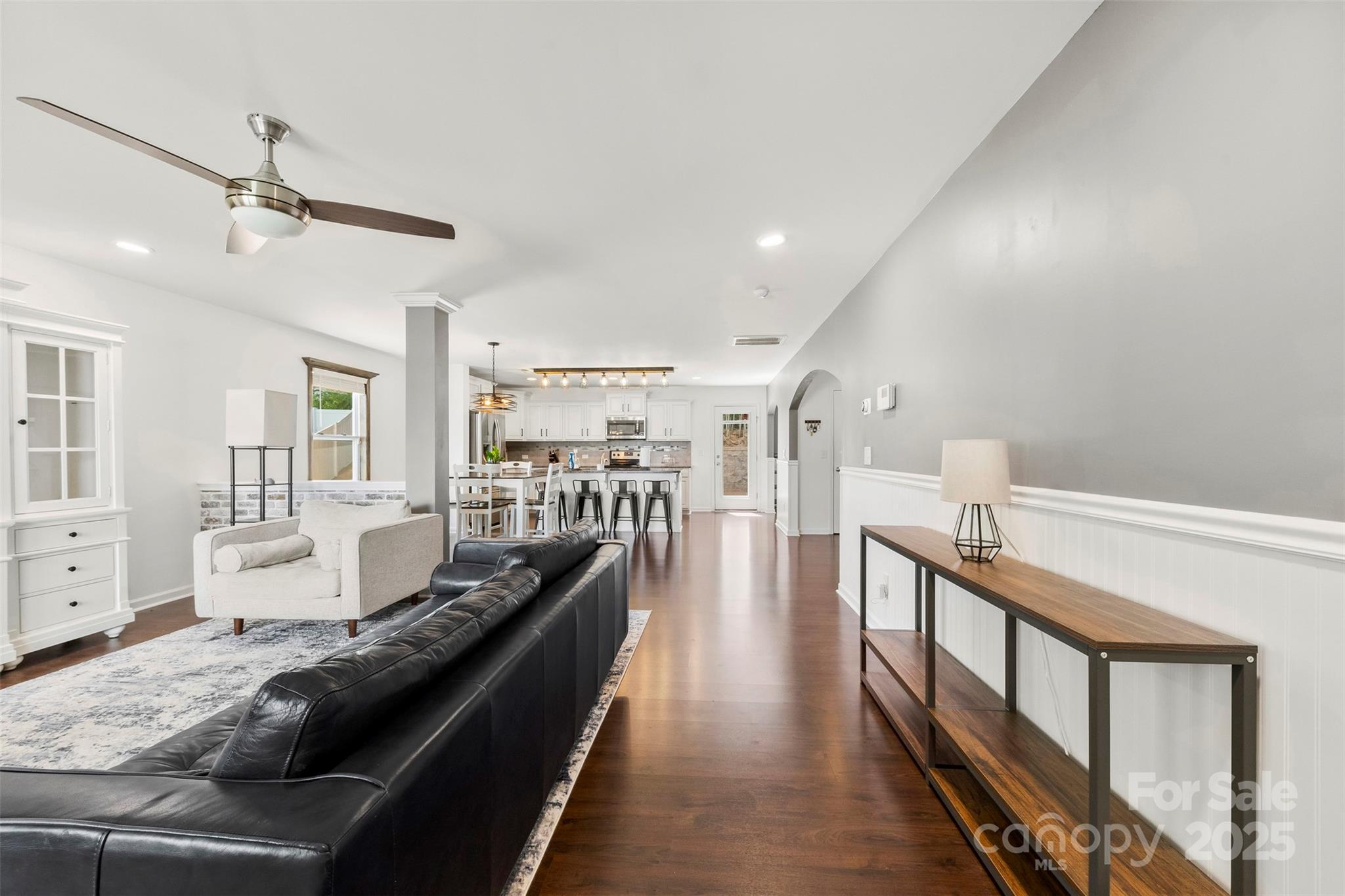 819 Spencer Lane