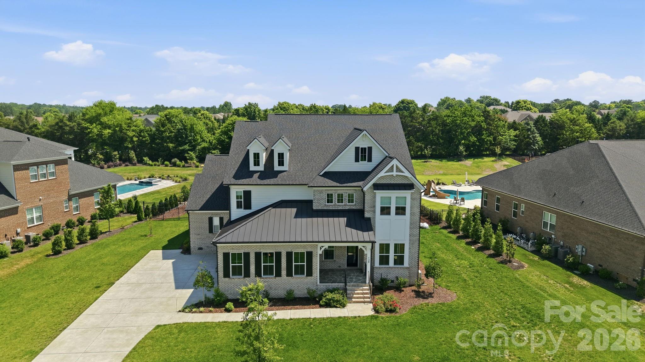 128 Ellison Way