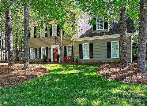 2600 Kirkholm Drive Matthews NC 28105
