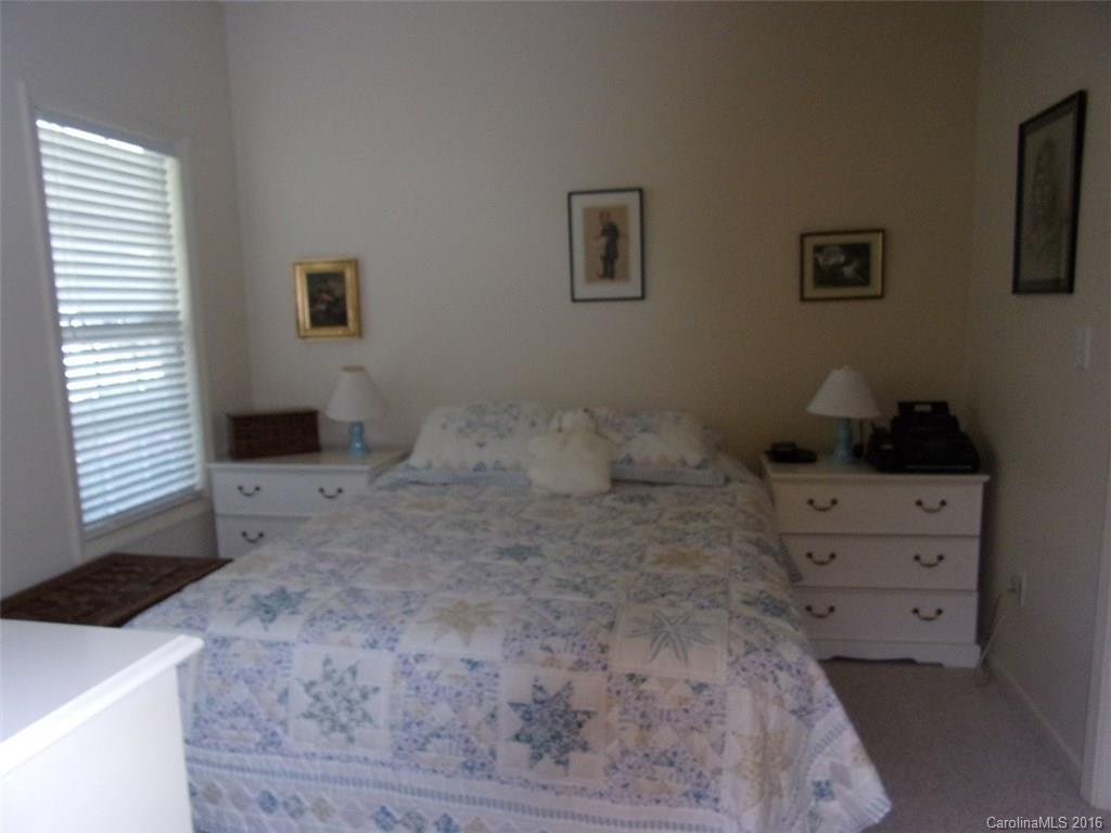 Deerlake Village - Residential