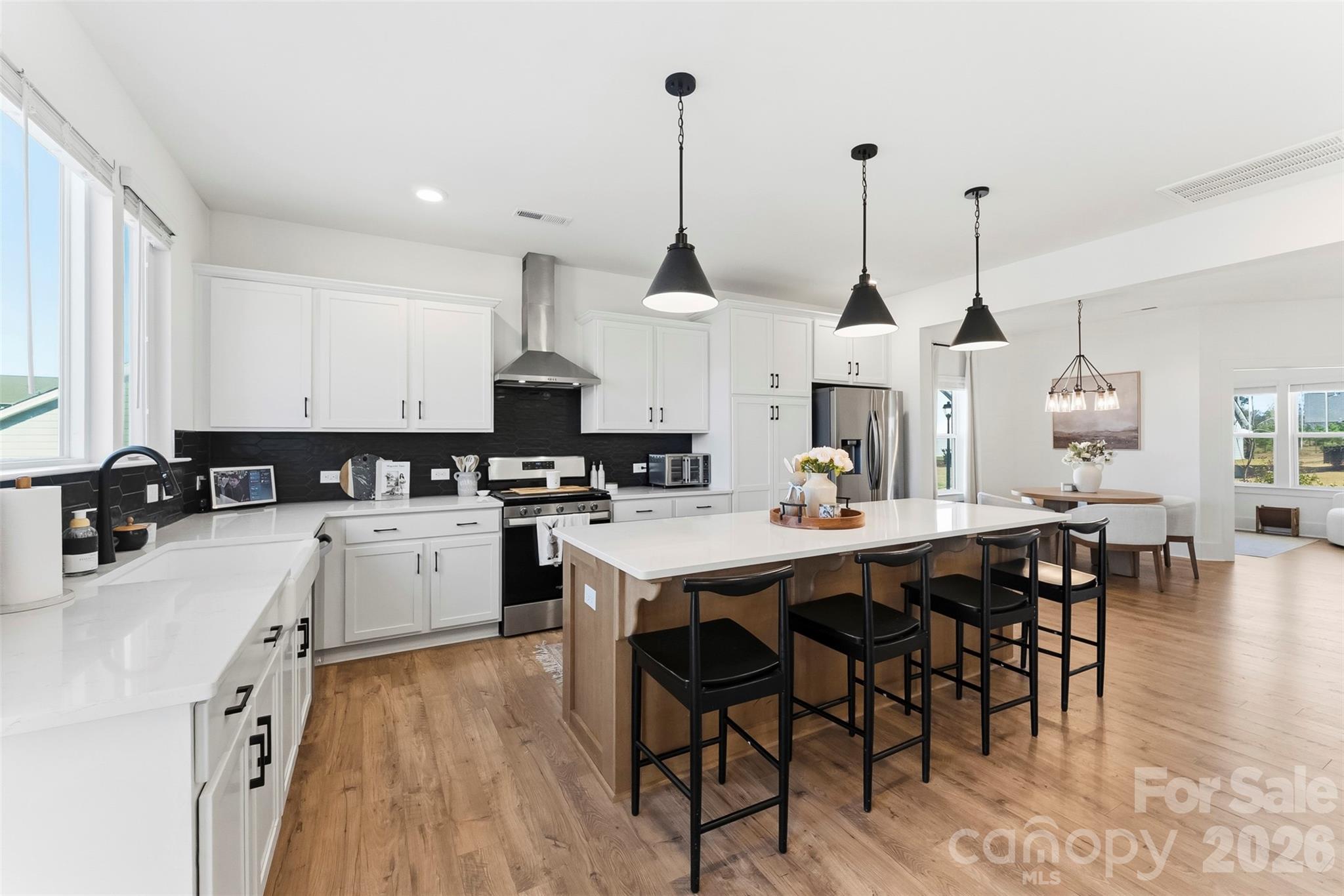 12001 Sam Snead Court