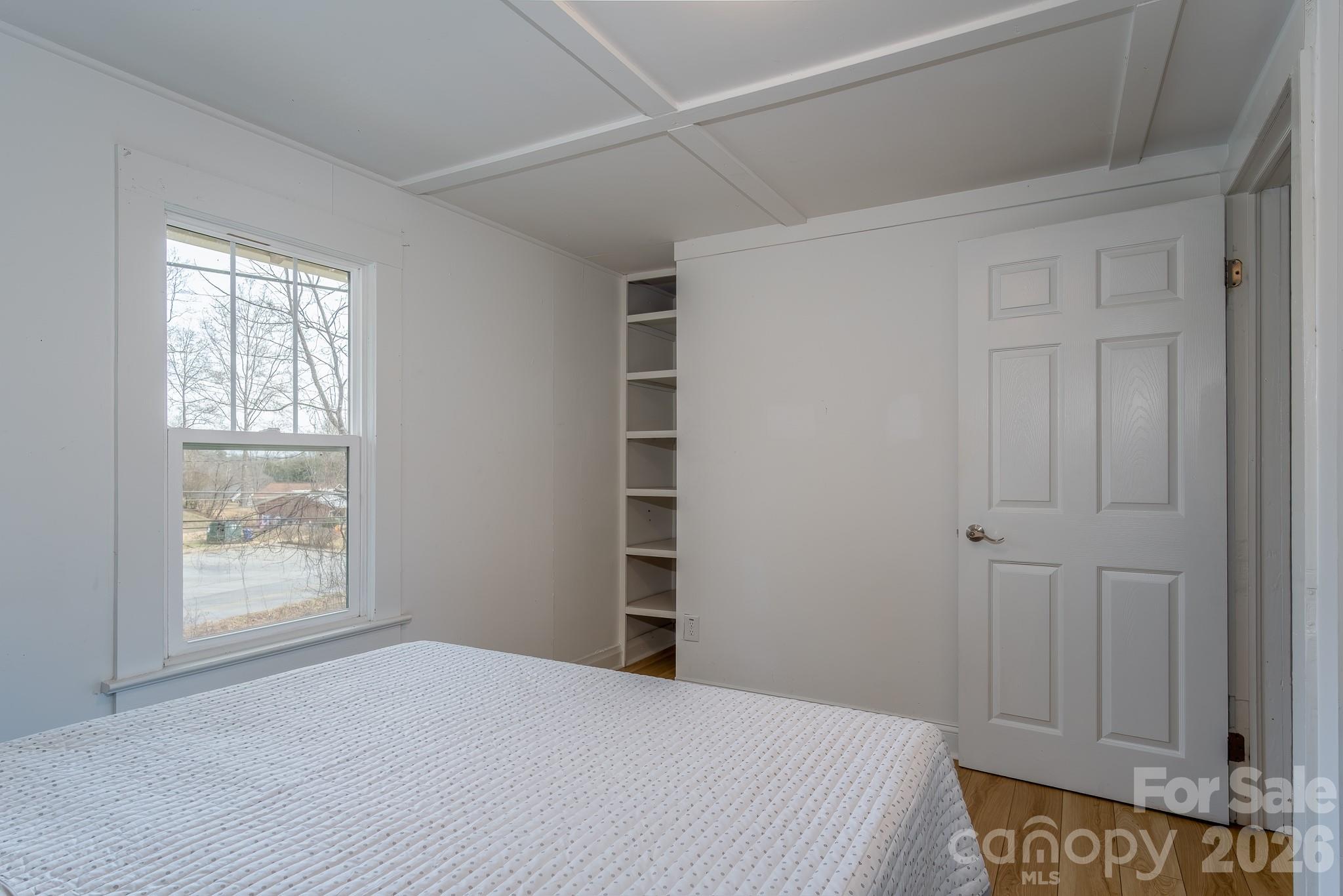 Estabrook - Residential