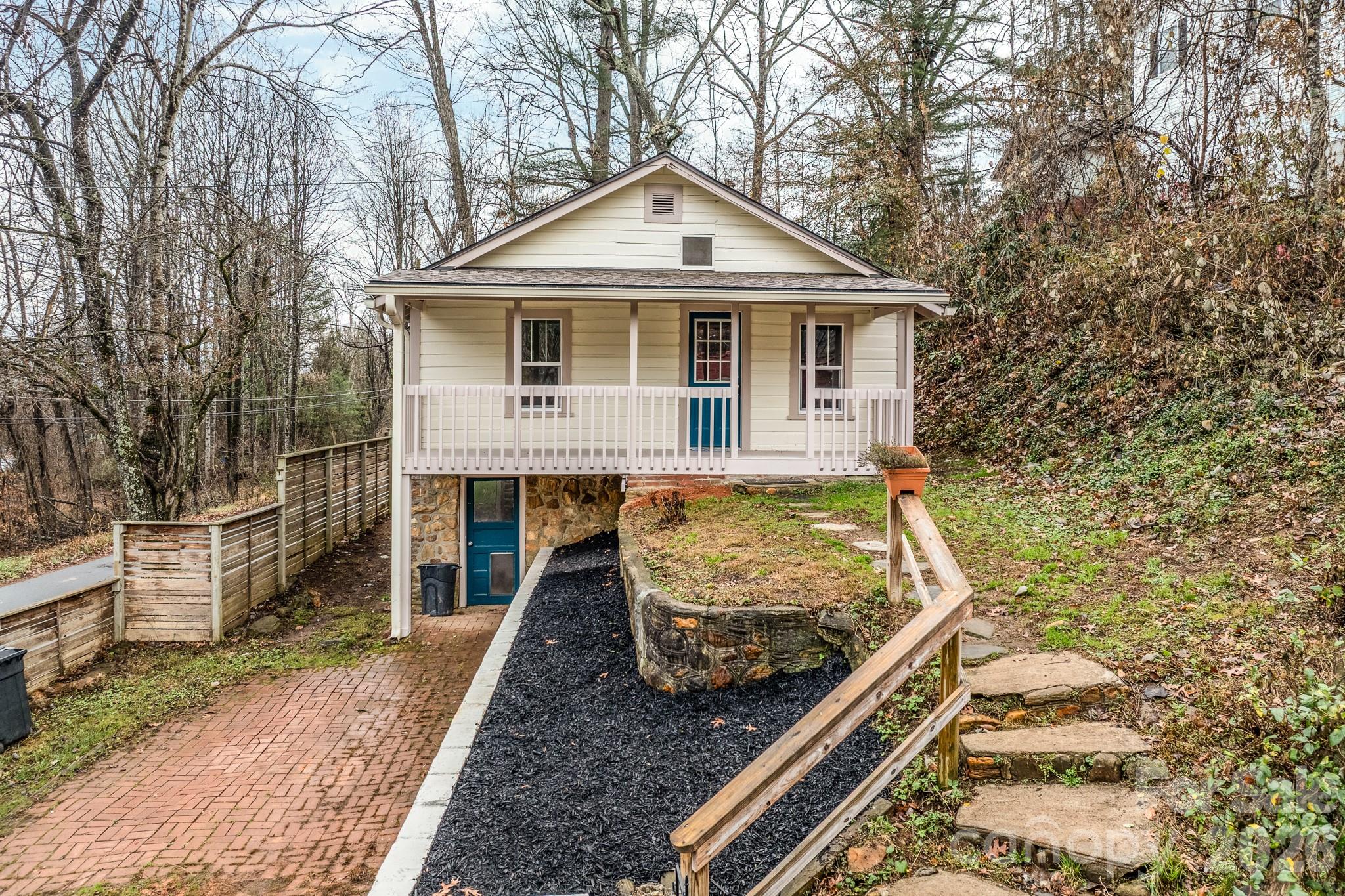 Estabrook - Residential