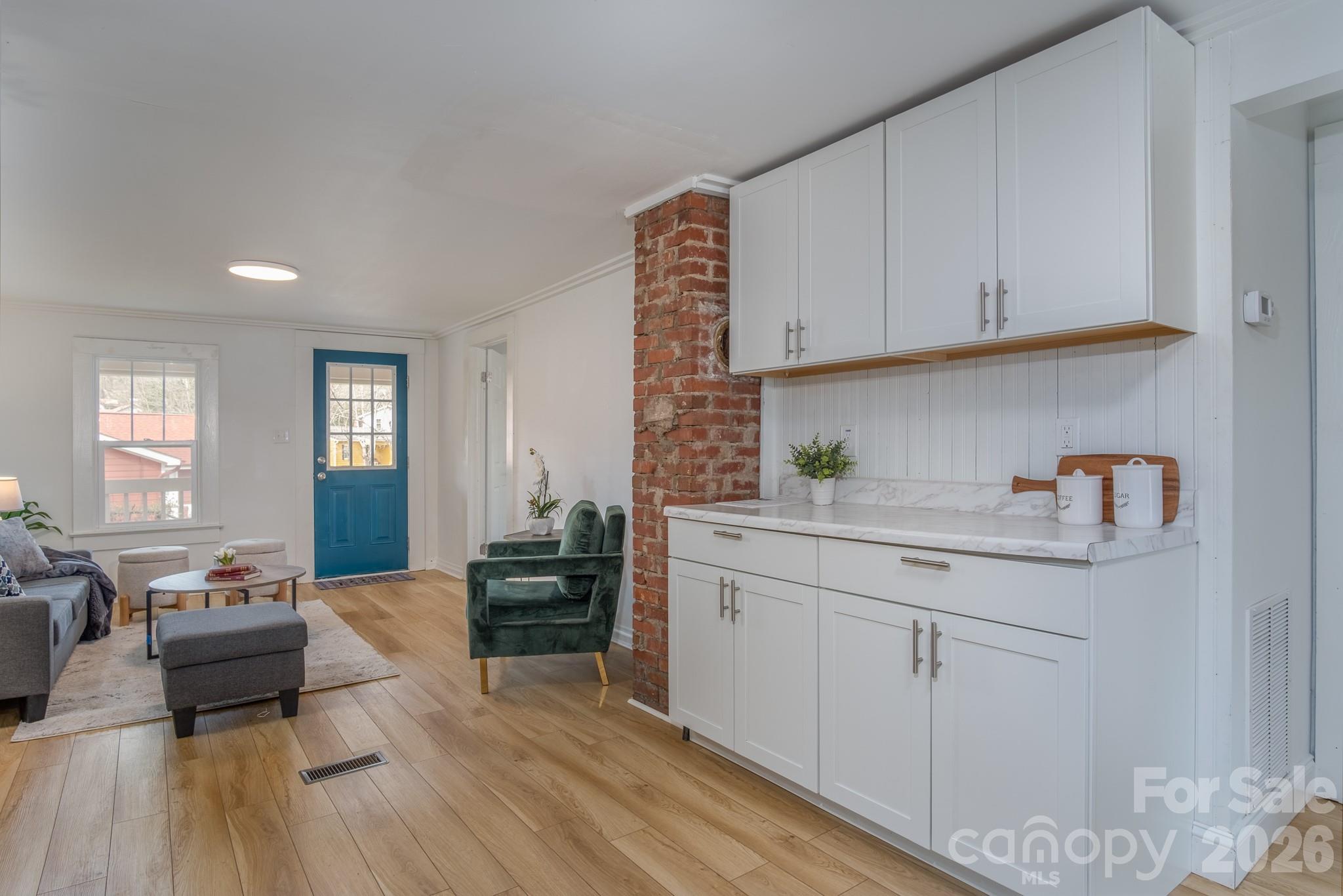 Estabrook - Residential