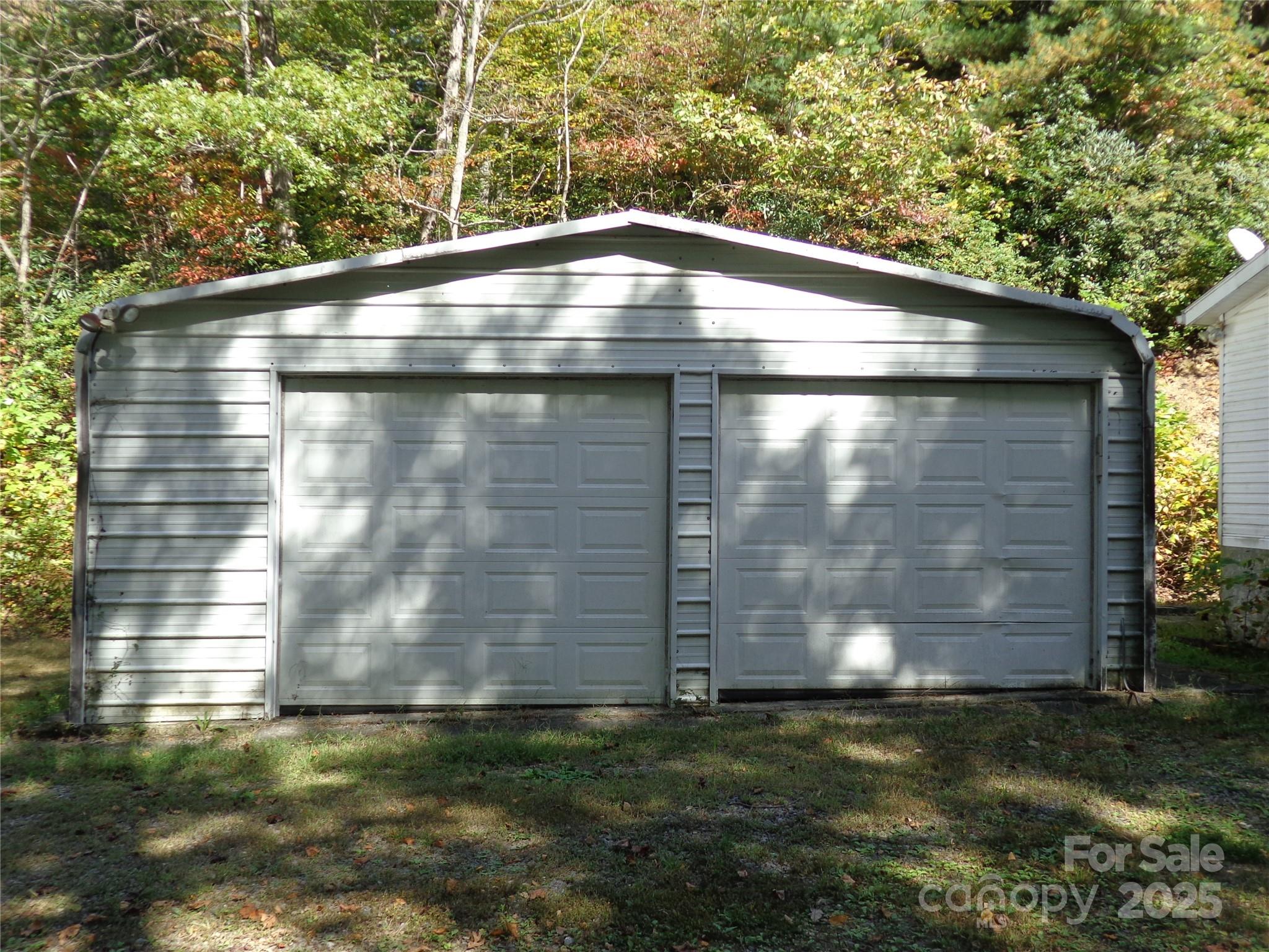 89 Blue Mountain Road