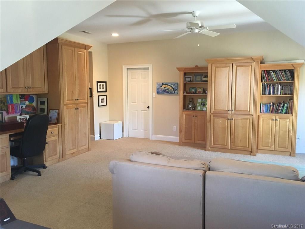 Meadow Lakes Ii - Residential