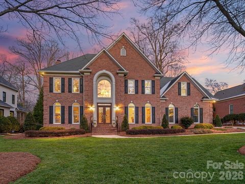 Photo of 7408 Willesden Lane, Charlotte, NC 28277 (MLS # 4342443)