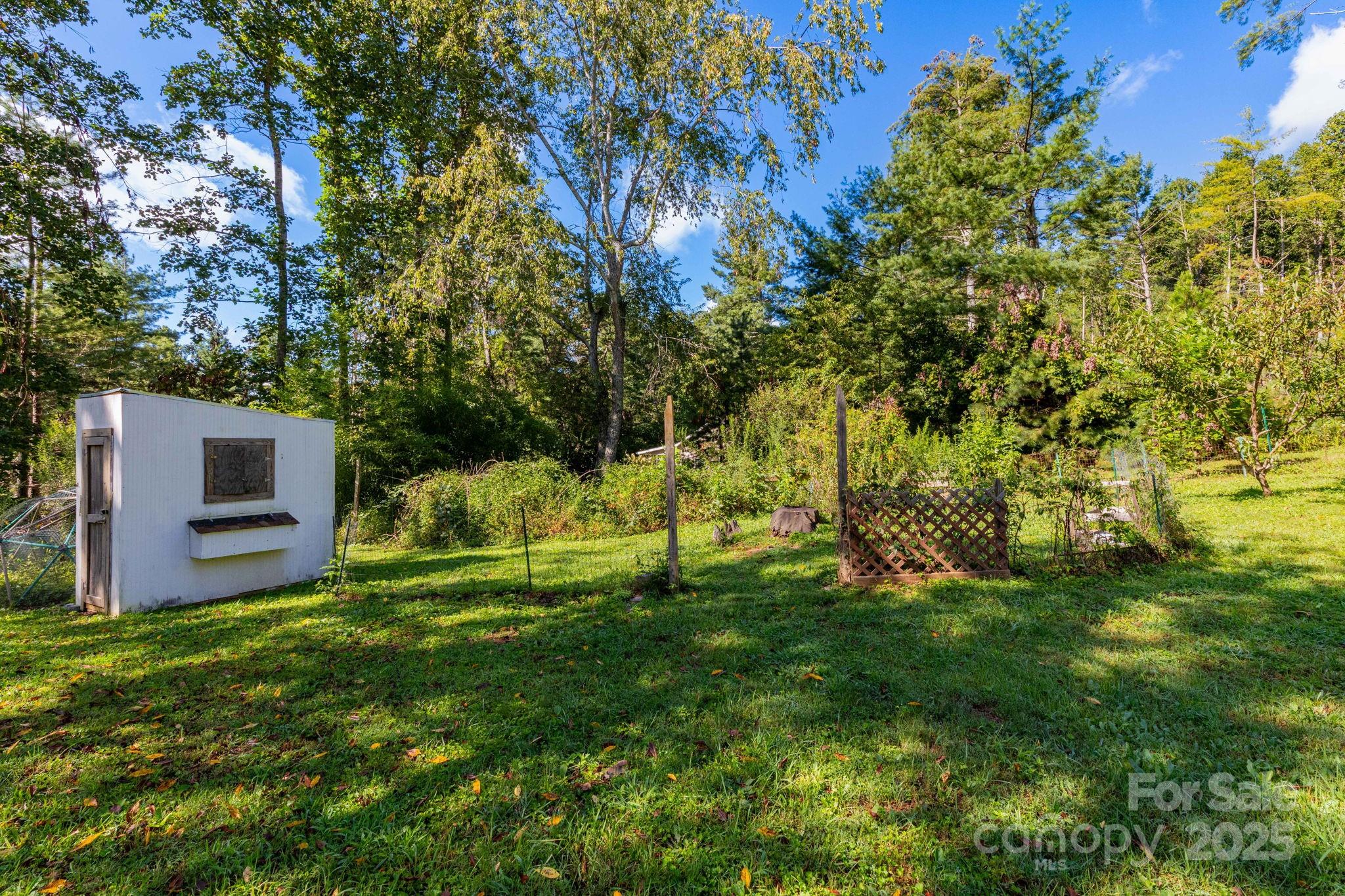 38 Mountainberry Lane
