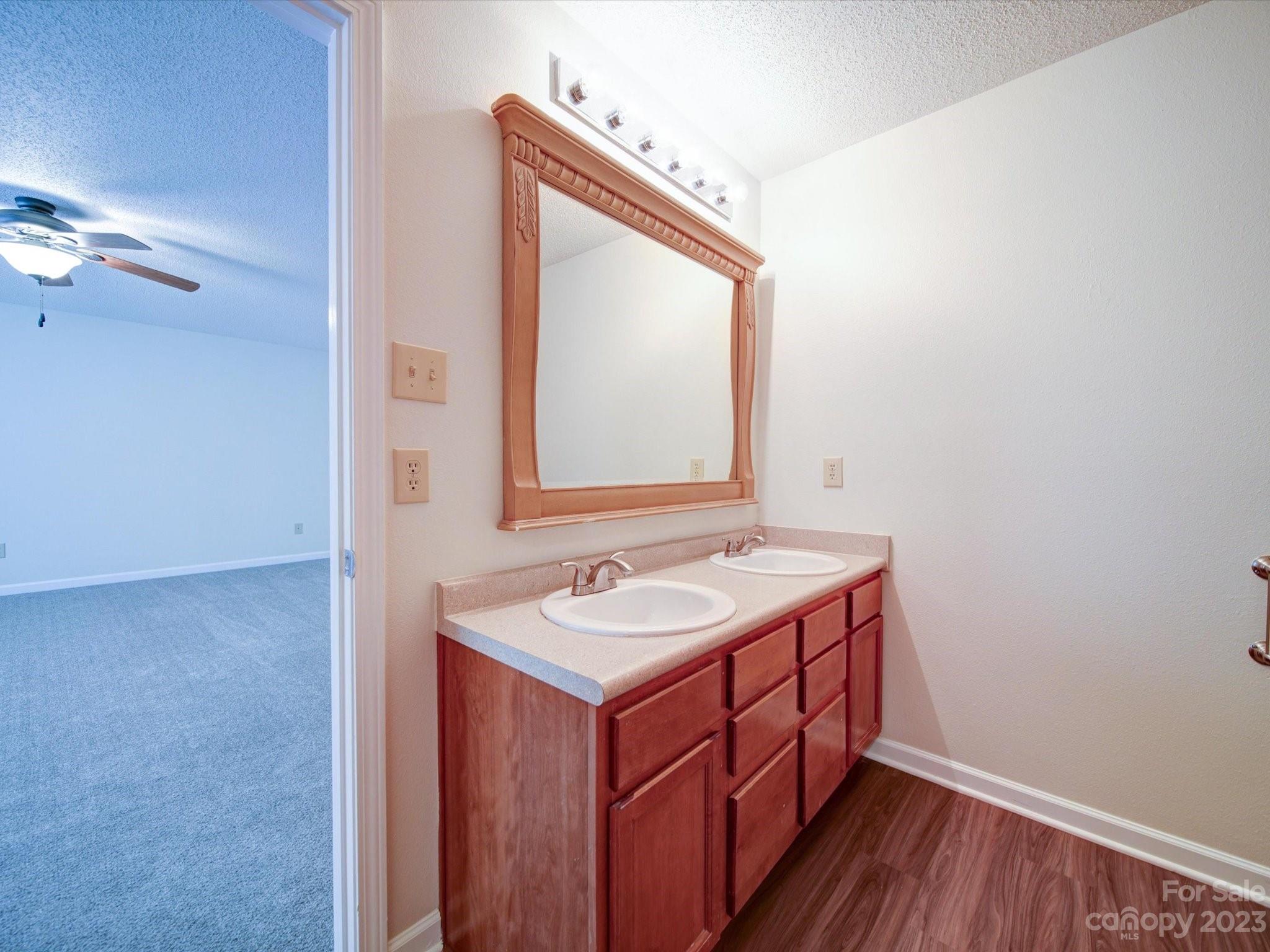 Harrison Park - Residential