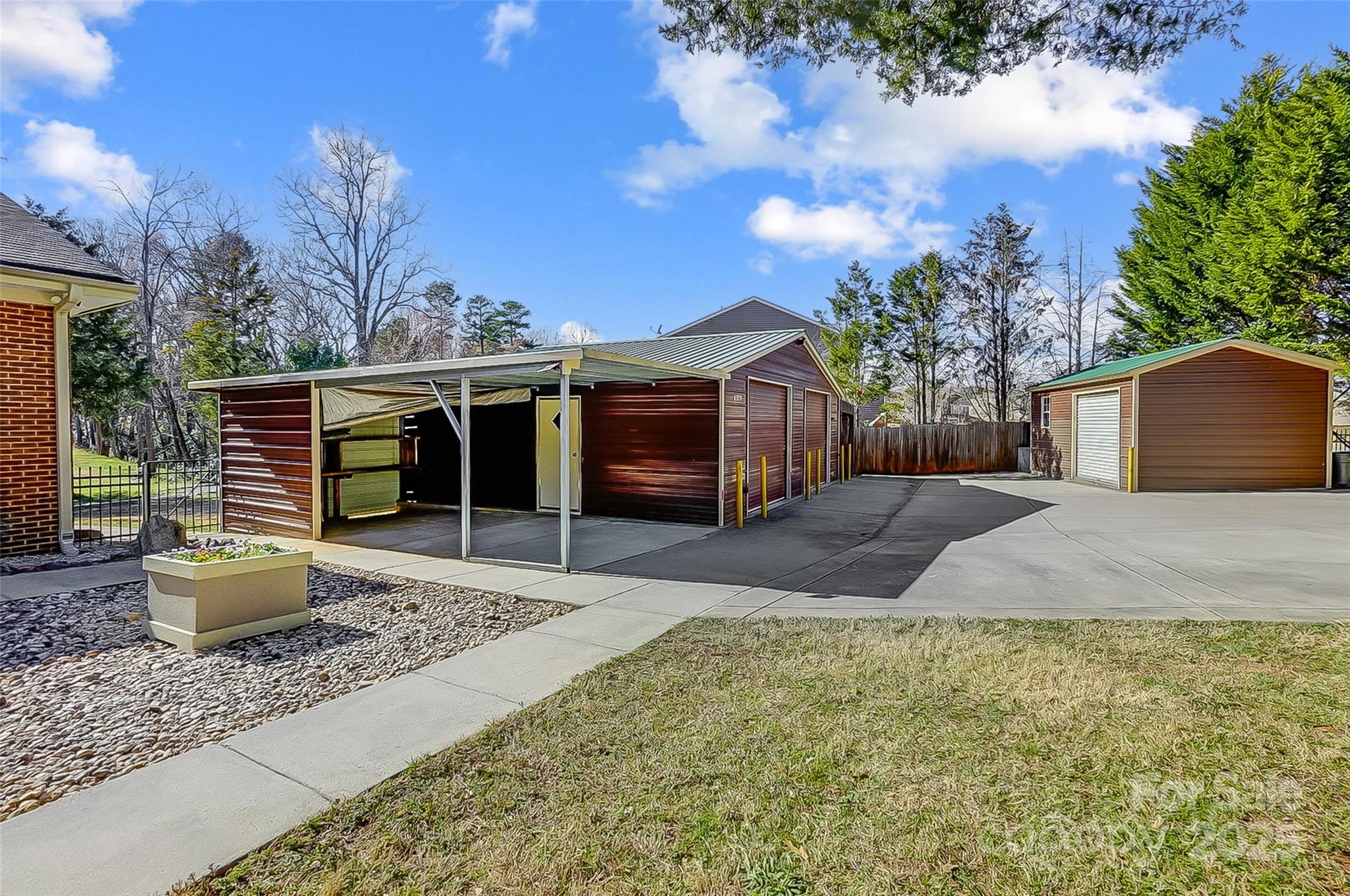 Lakeland Hills - Residential