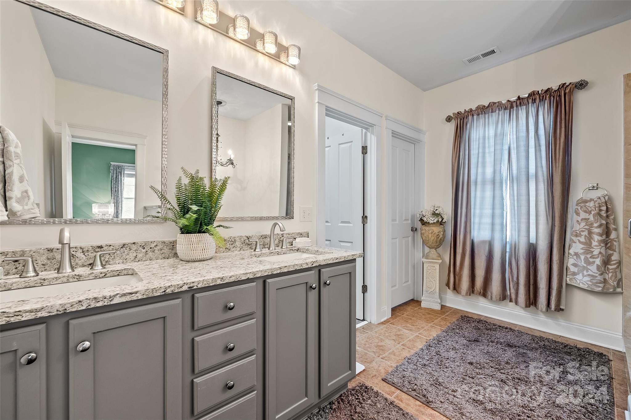 Baxter Village - Residential