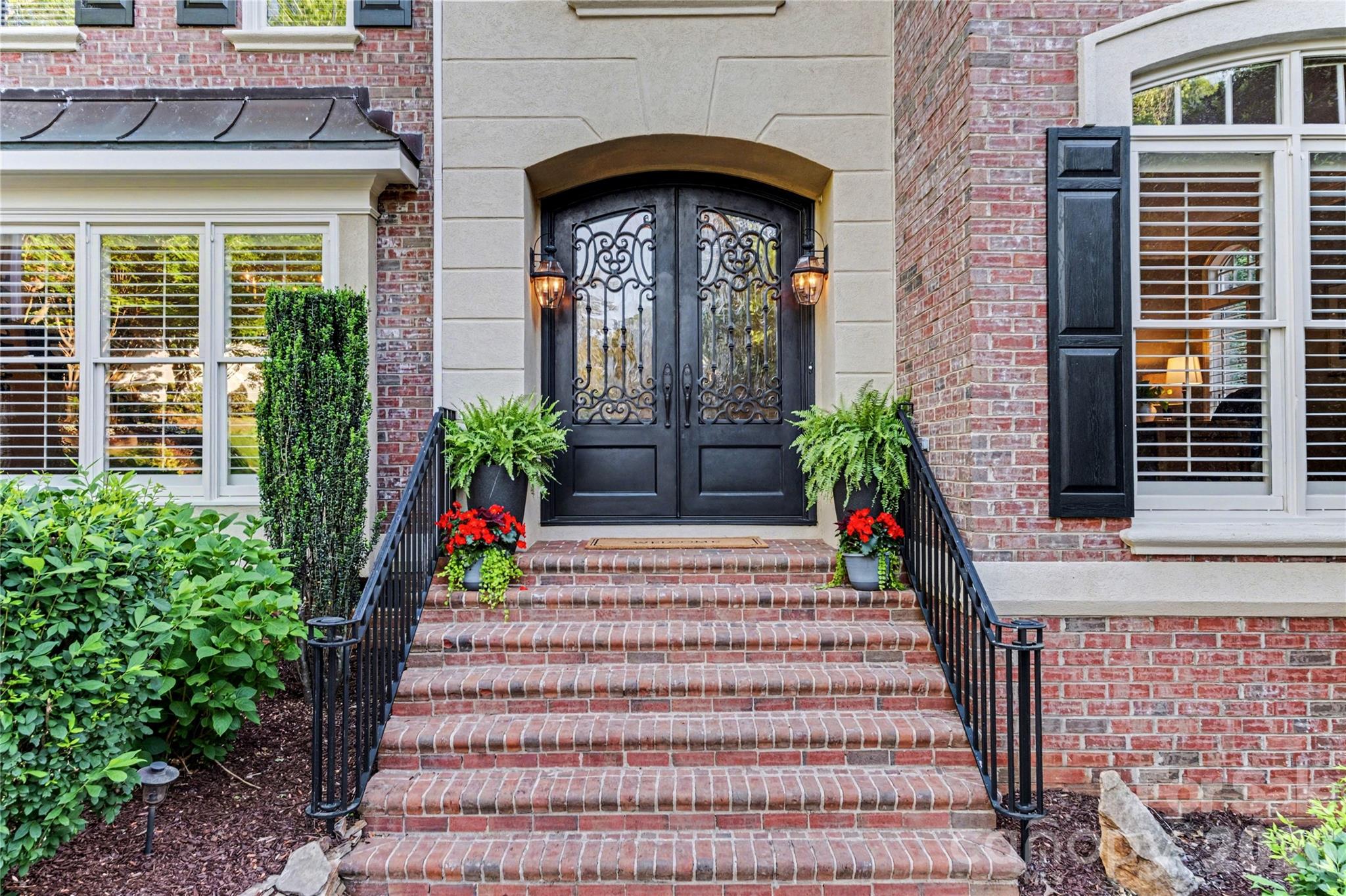 9341 Whispering Wind Drive