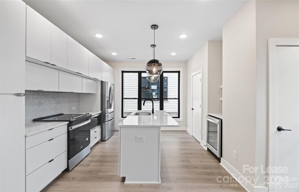 Bronson Square - Residential Lease