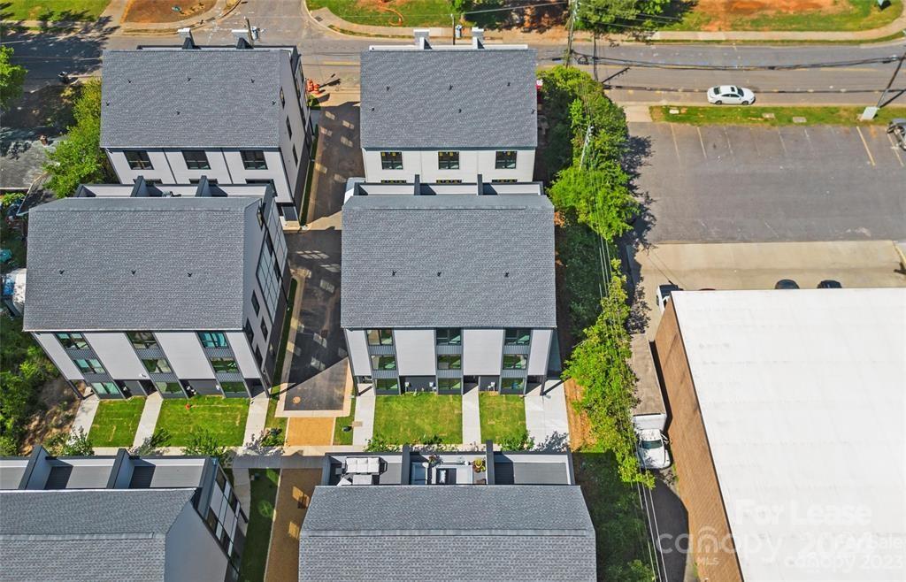 Bronson Square - Residential Lease