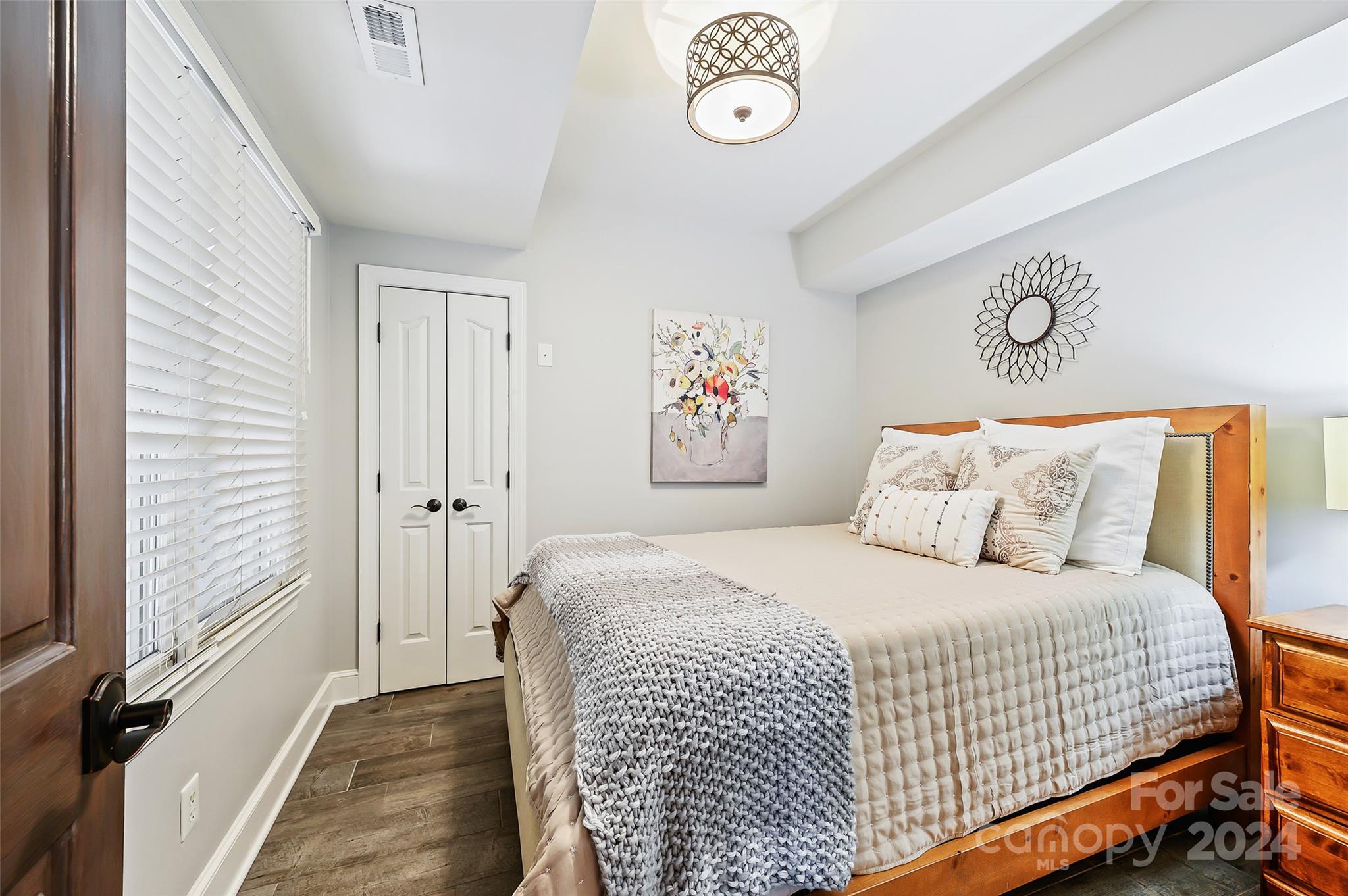 Piper Glen - Residential