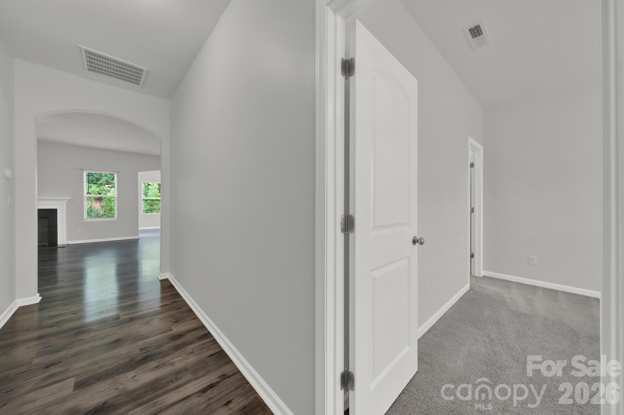 5121 Saddleback Drive