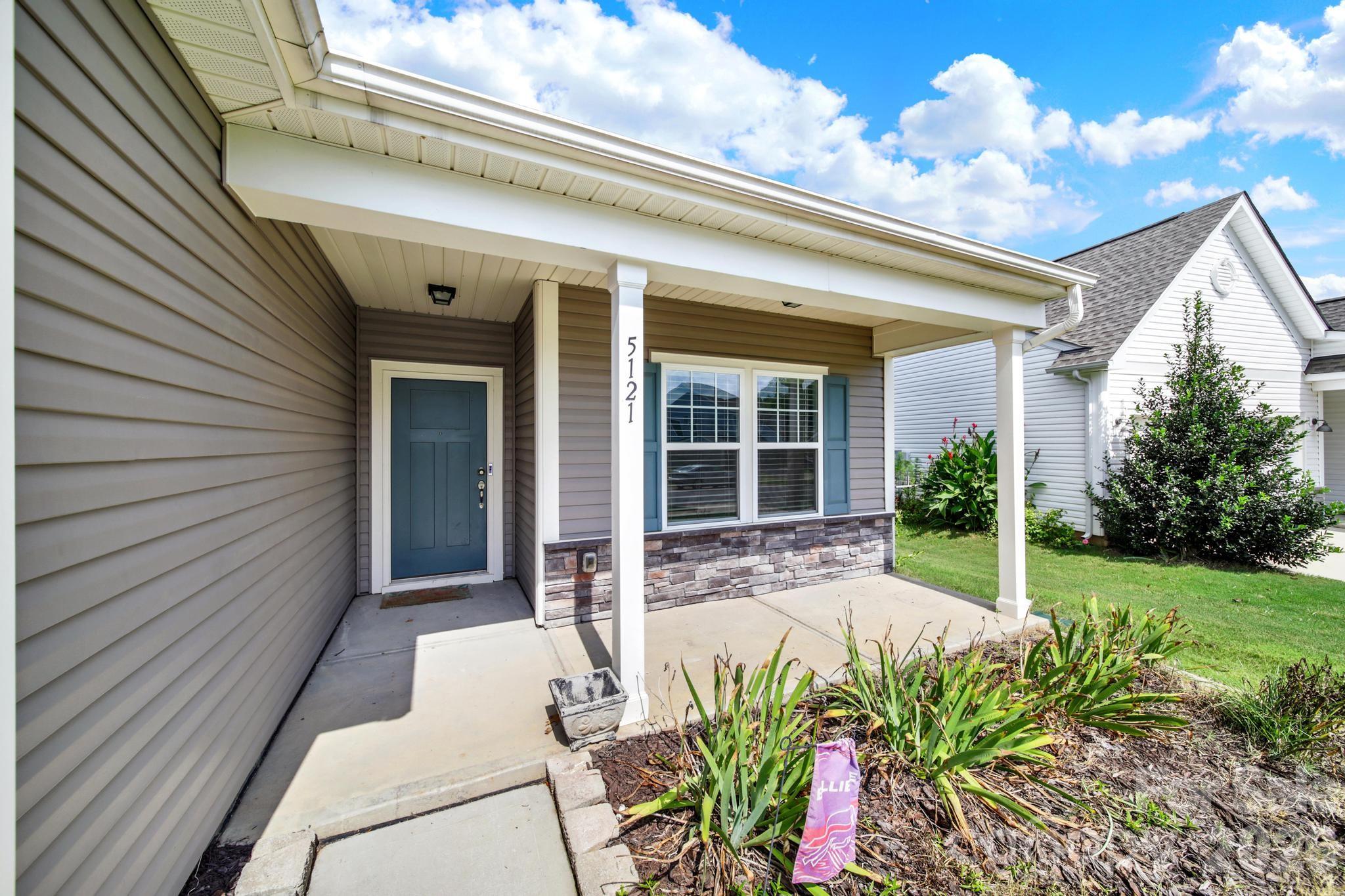 5121 Saddleback Drive