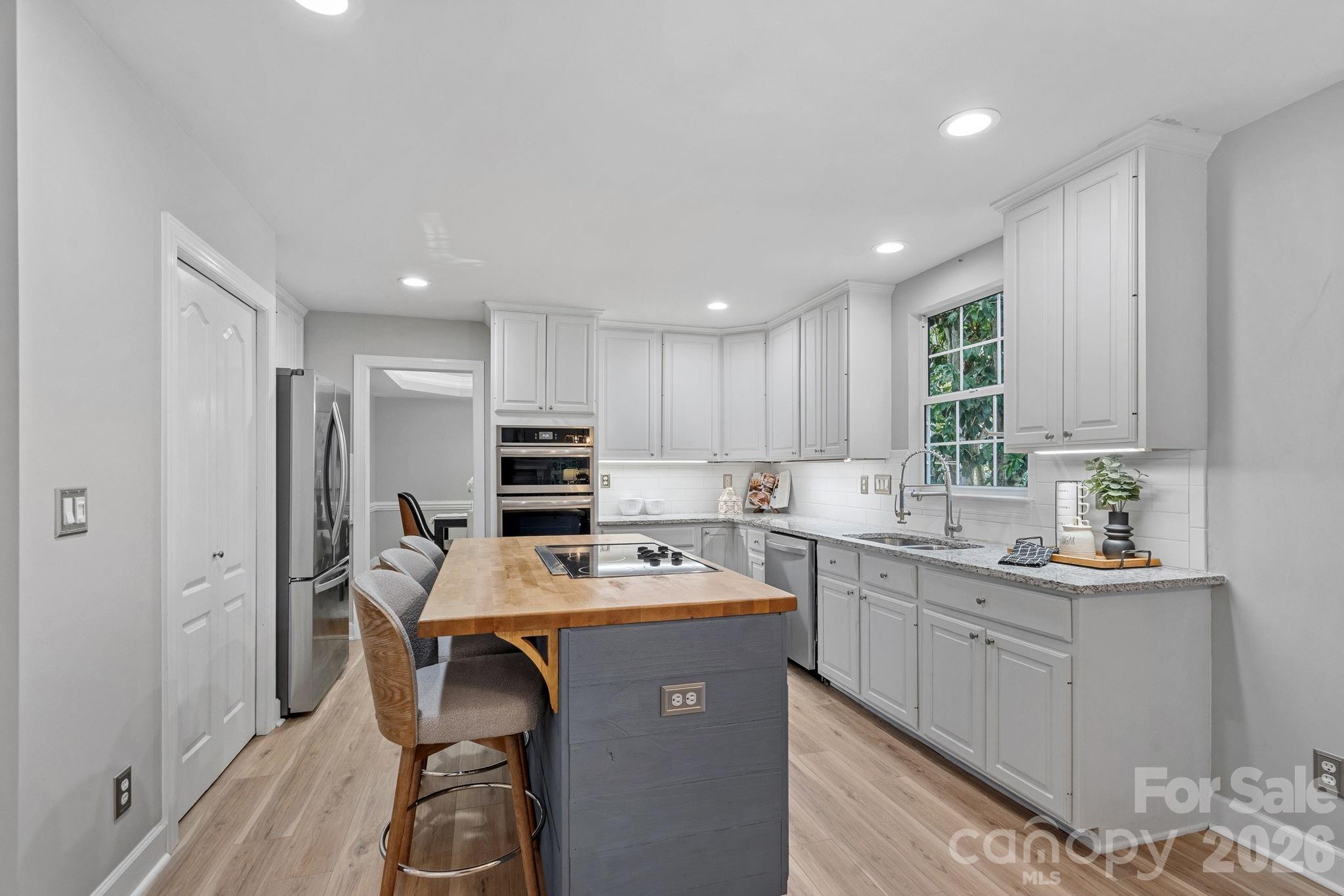 121 Lake Pine Road