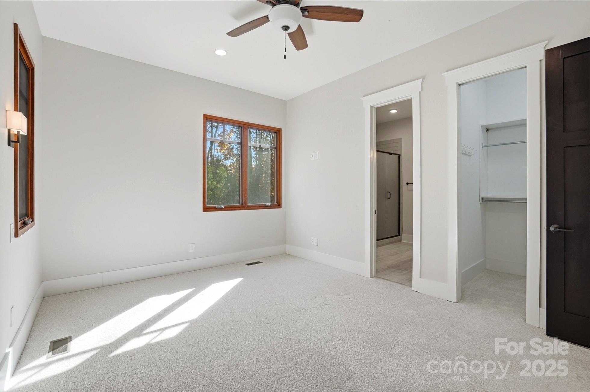 Saratoga Woods - Residential