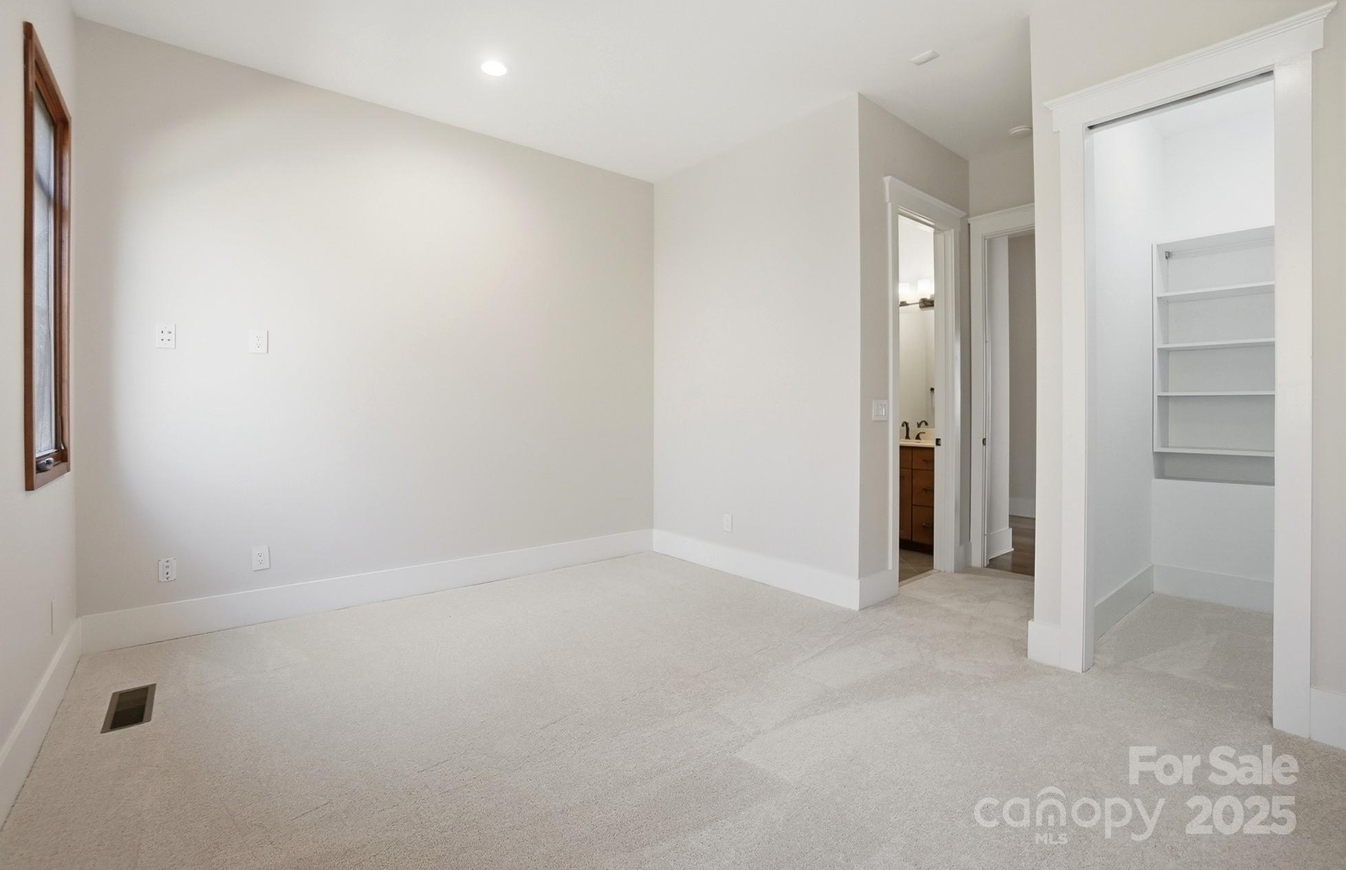 Saratoga Woods - Residential