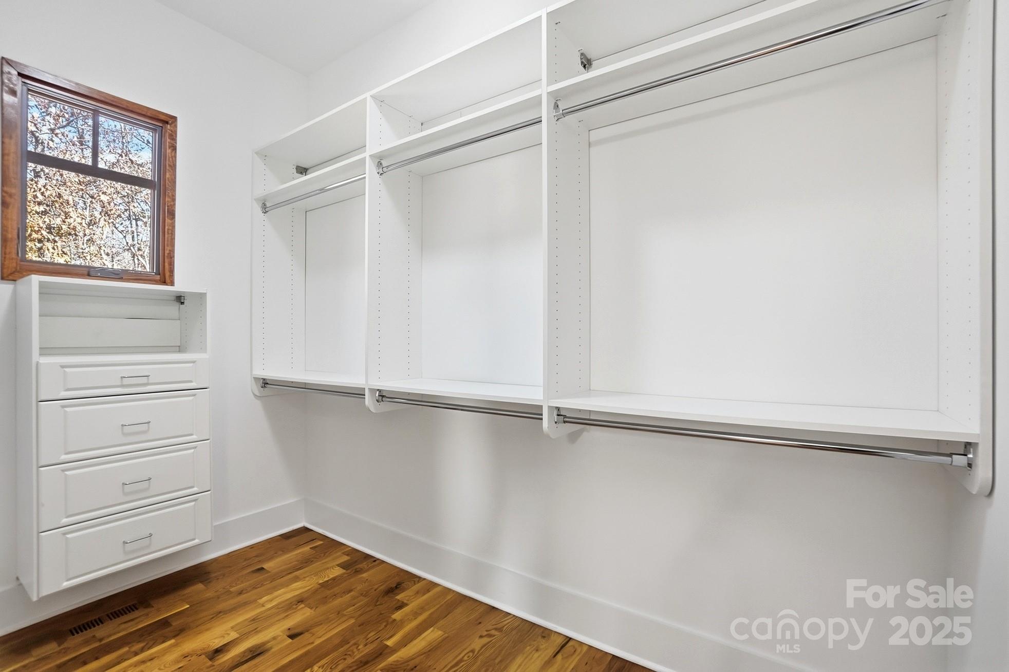 Saratoga Woods - Residential