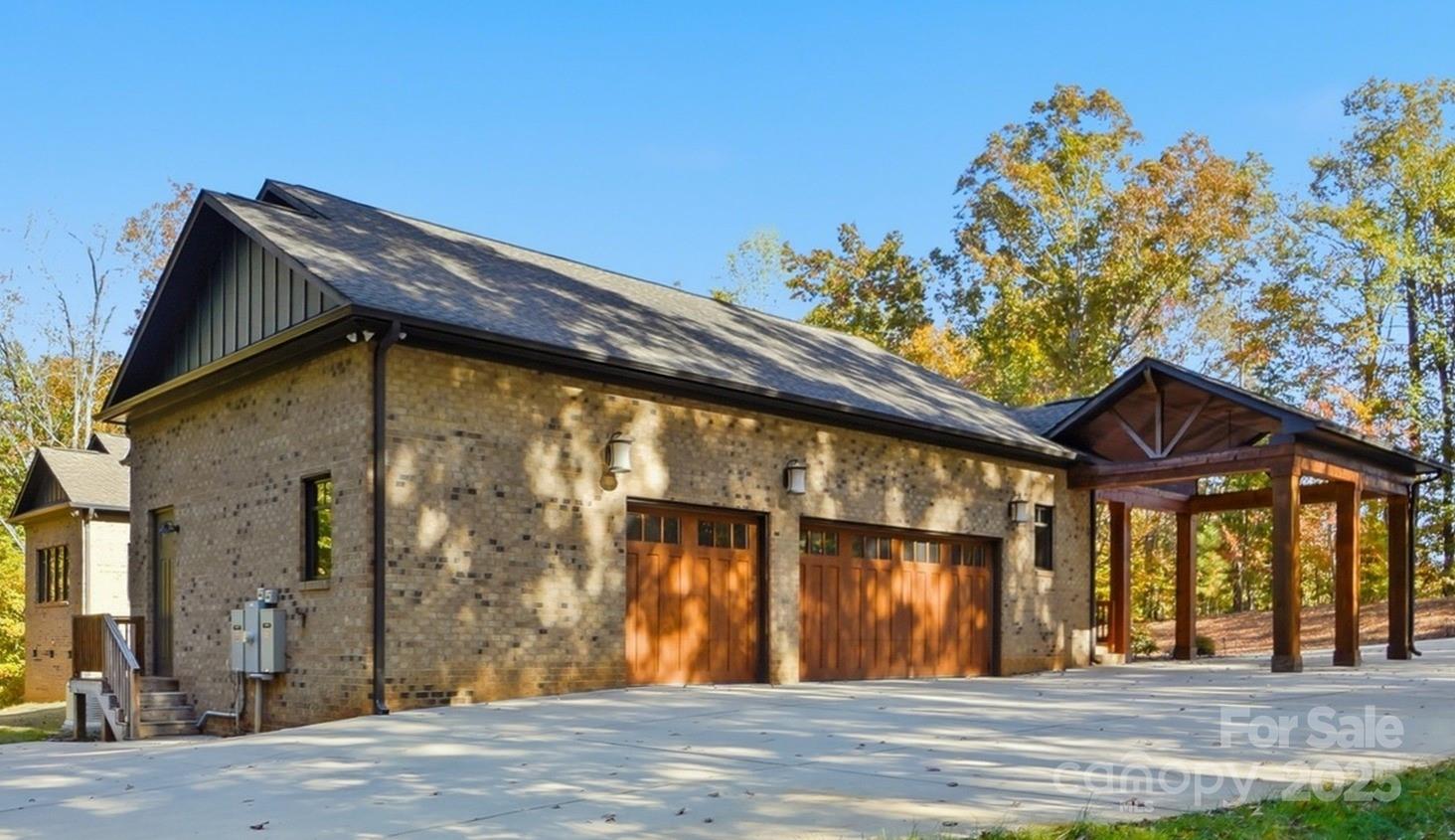 Saratoga Woods - Residential