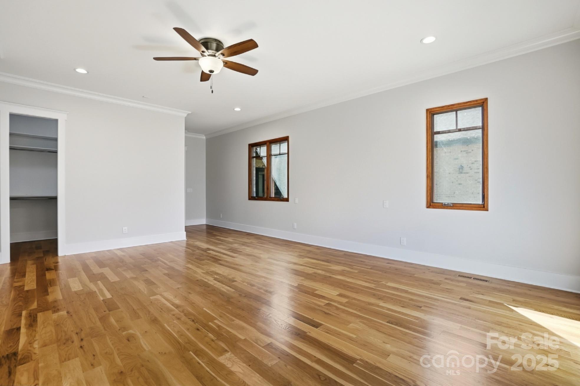 Saratoga Woods - Residential