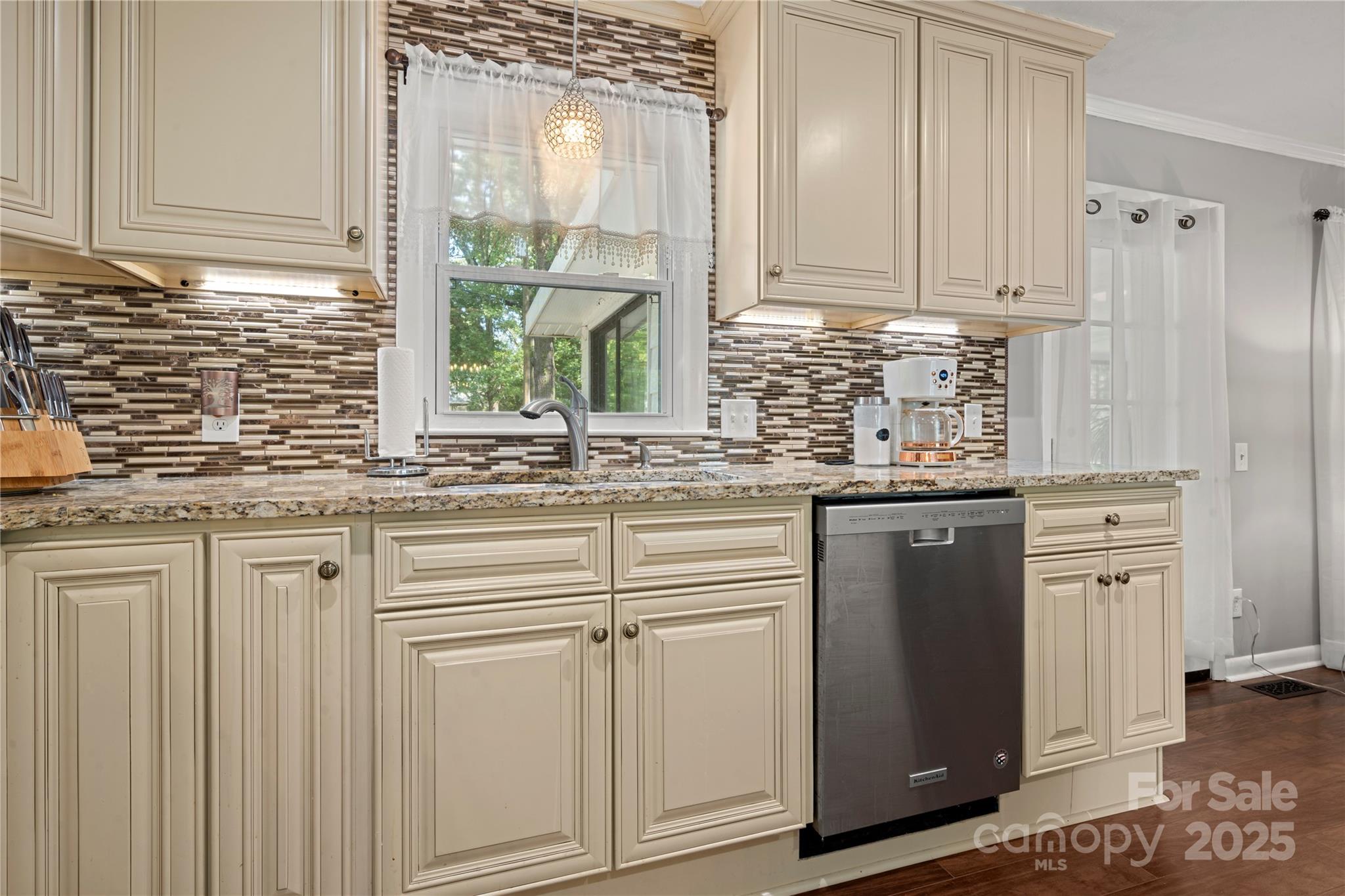 Forest Hills - Residential