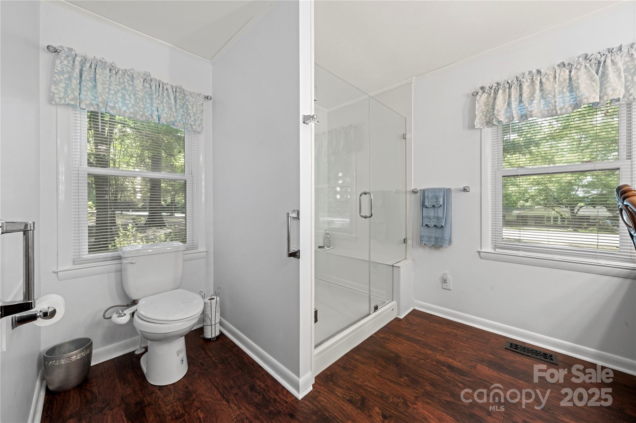 Forest Hills - Residential