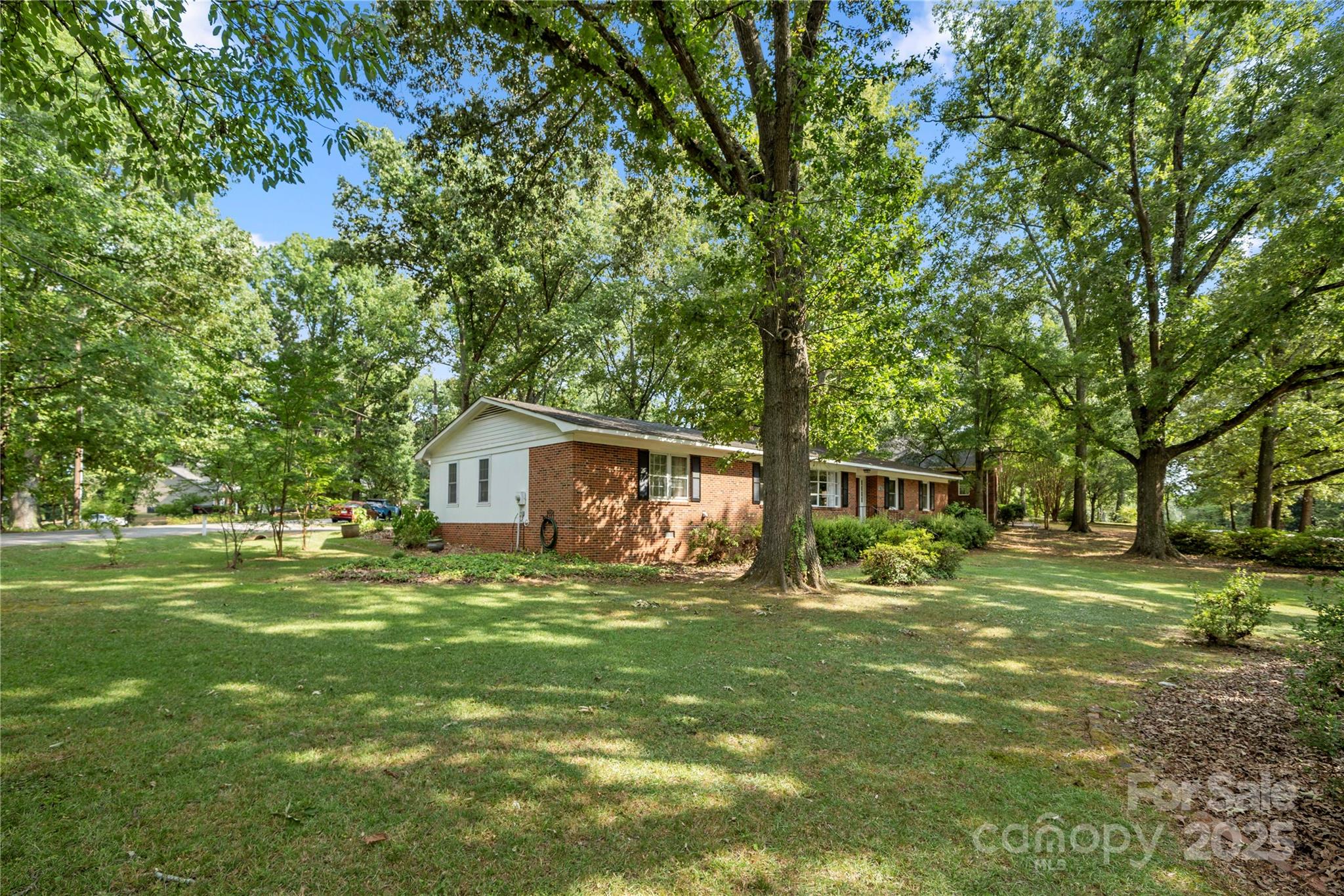 Forest Hills - Residential