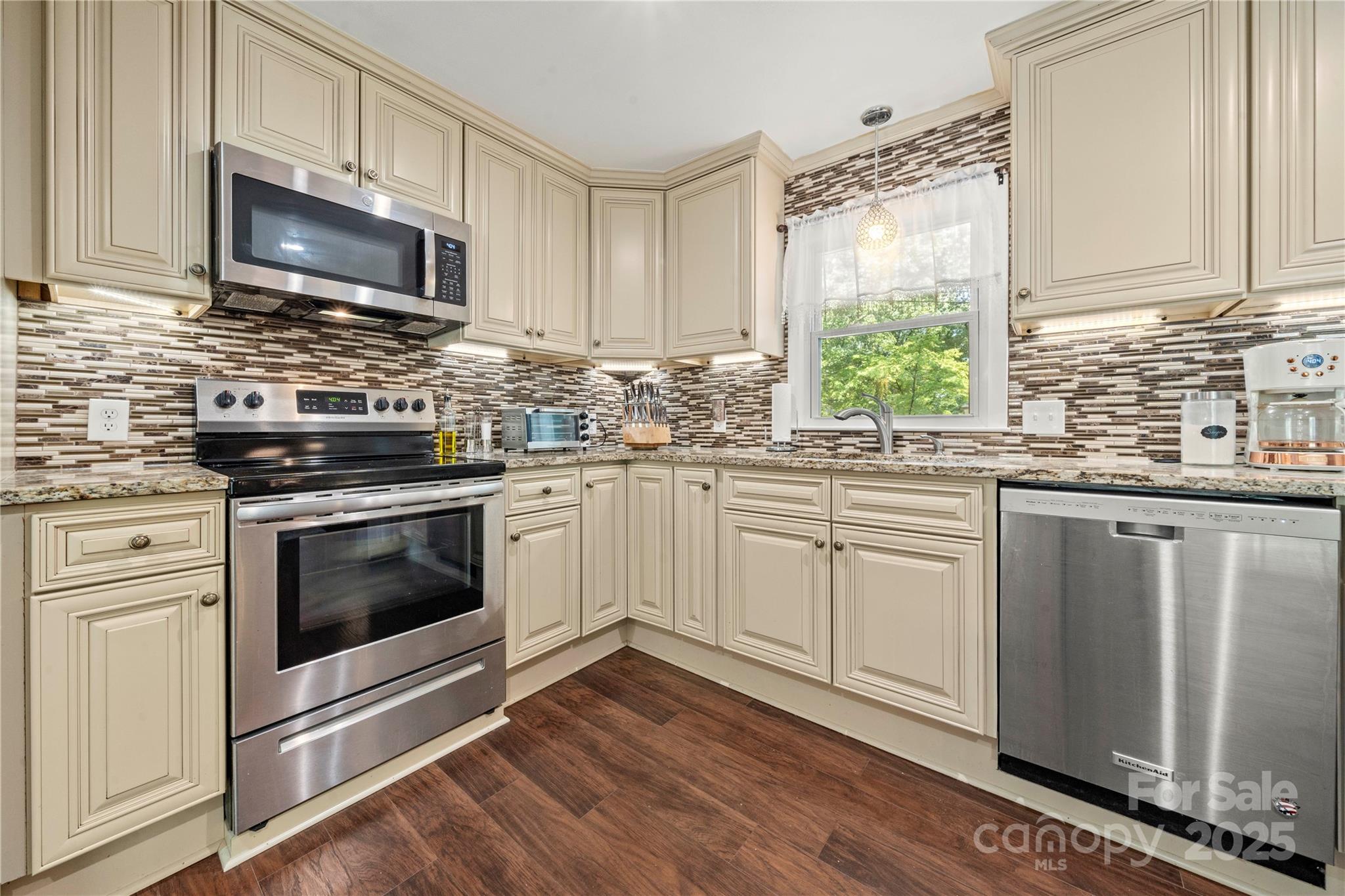 Forest Hills - Residential