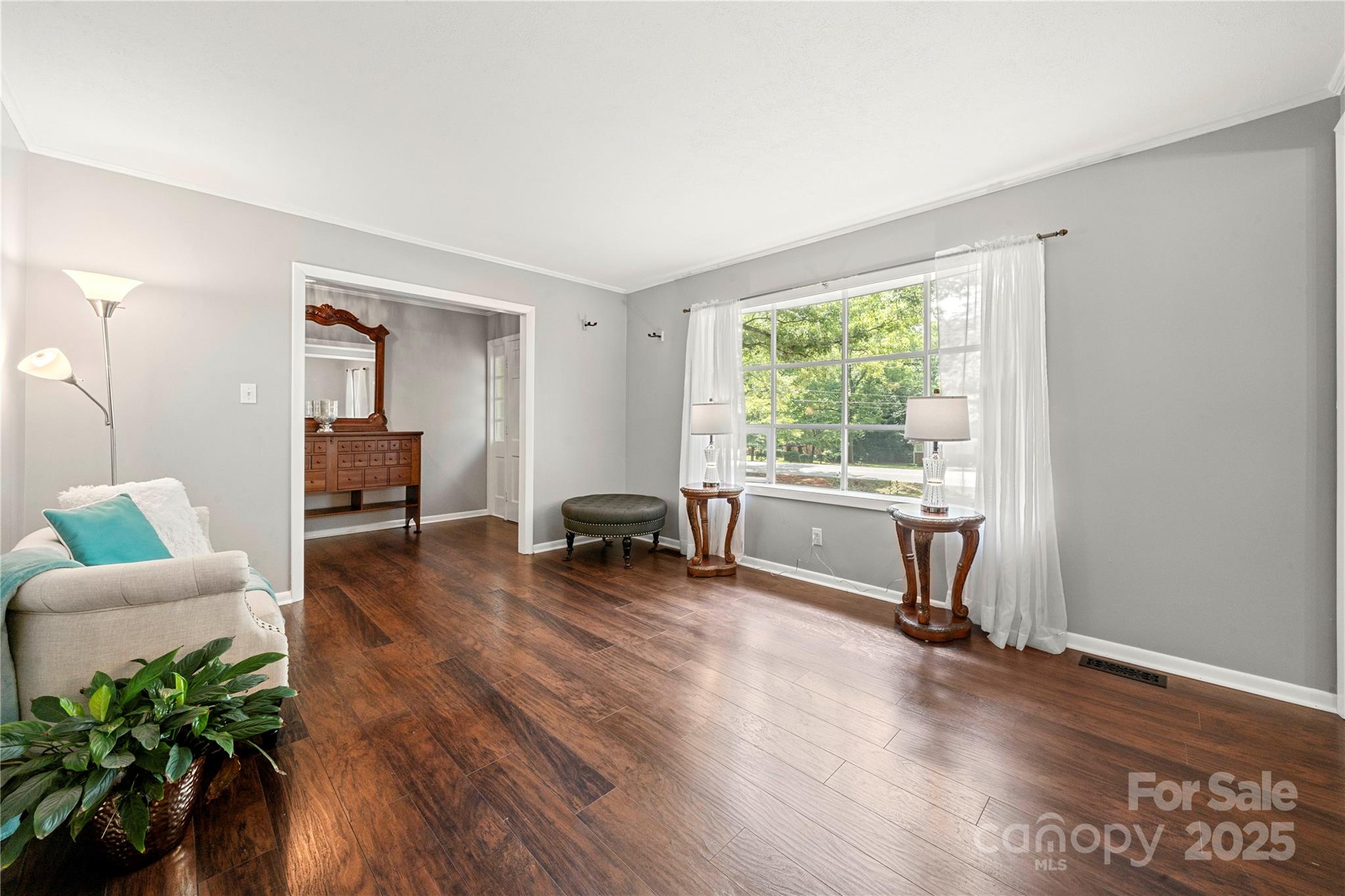 Forest Hills - Residential