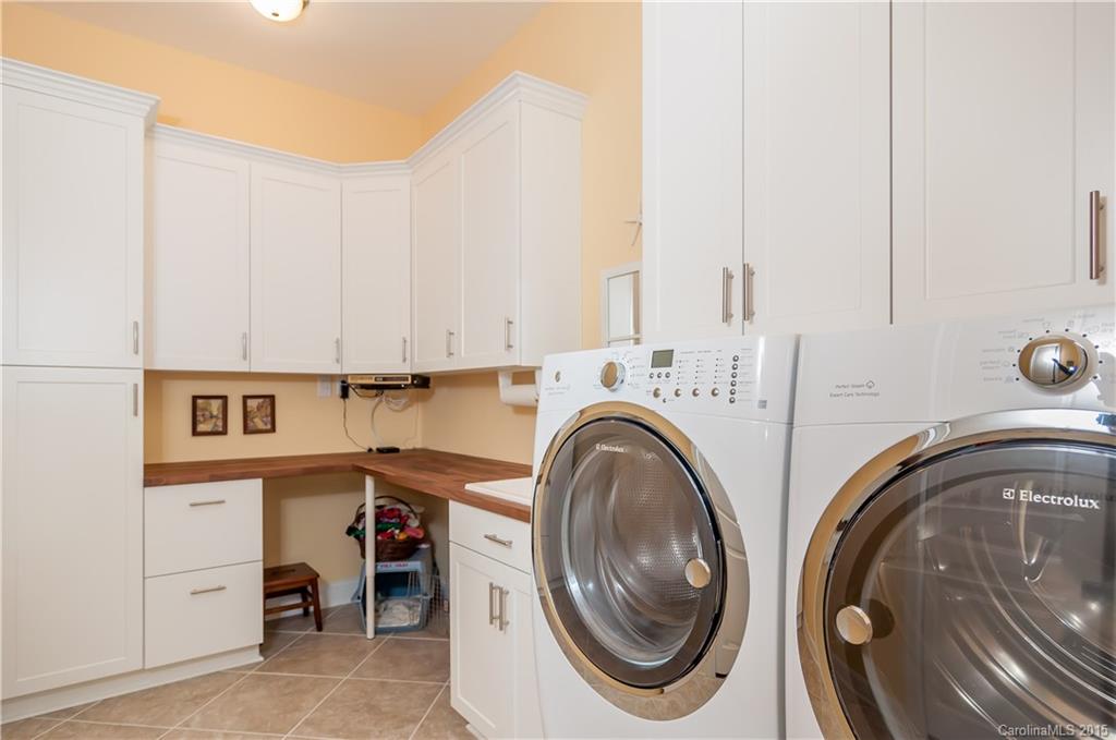 Barber Rock - Residential