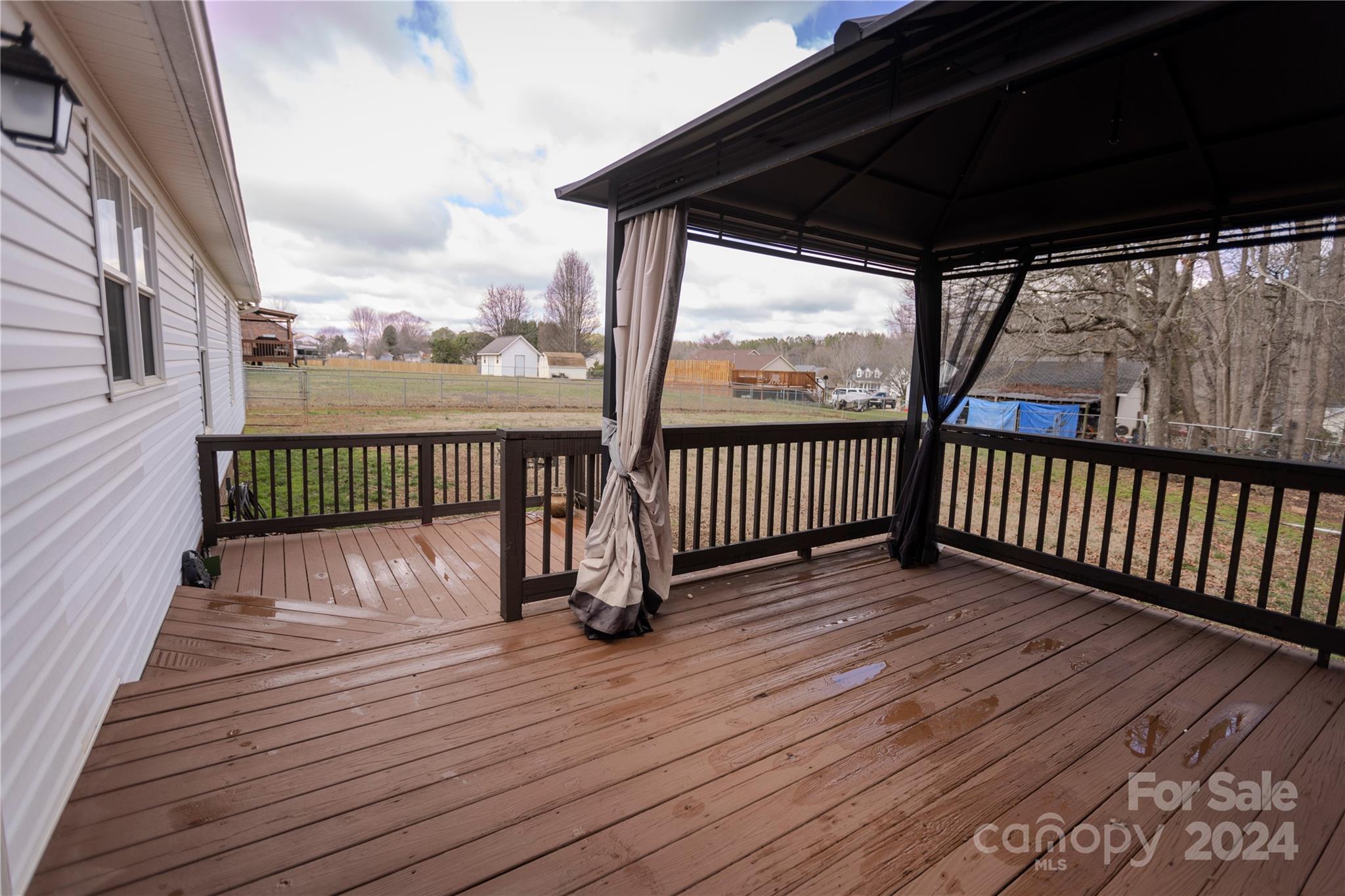 Fox Ridge - Residential