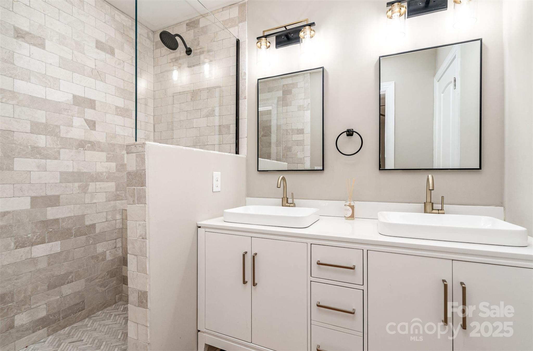 Madison Park - Residential