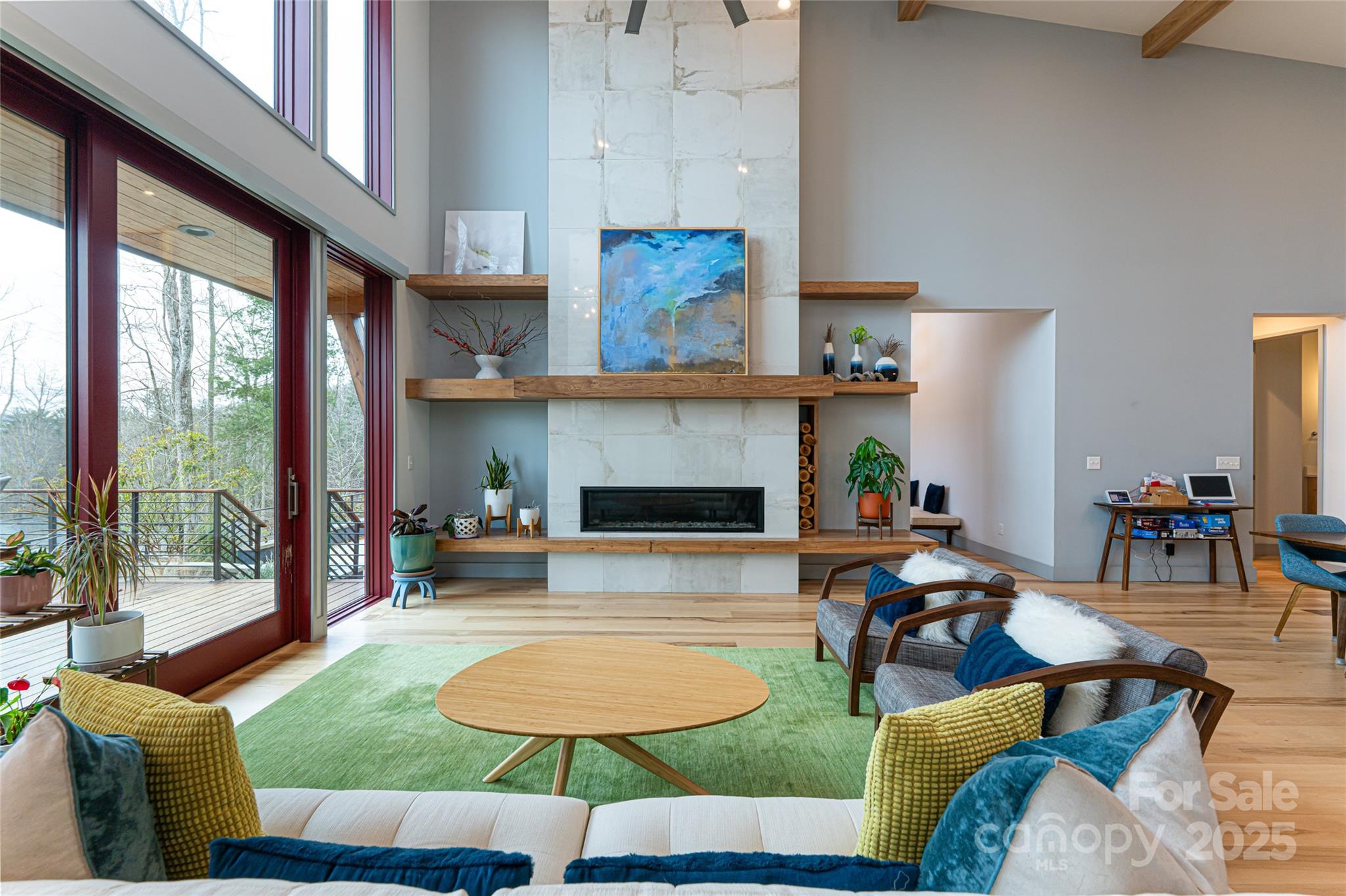 42 Towering Oaks Lane