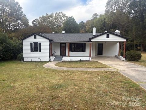8000 Chapman Street Charlotte NC 28216